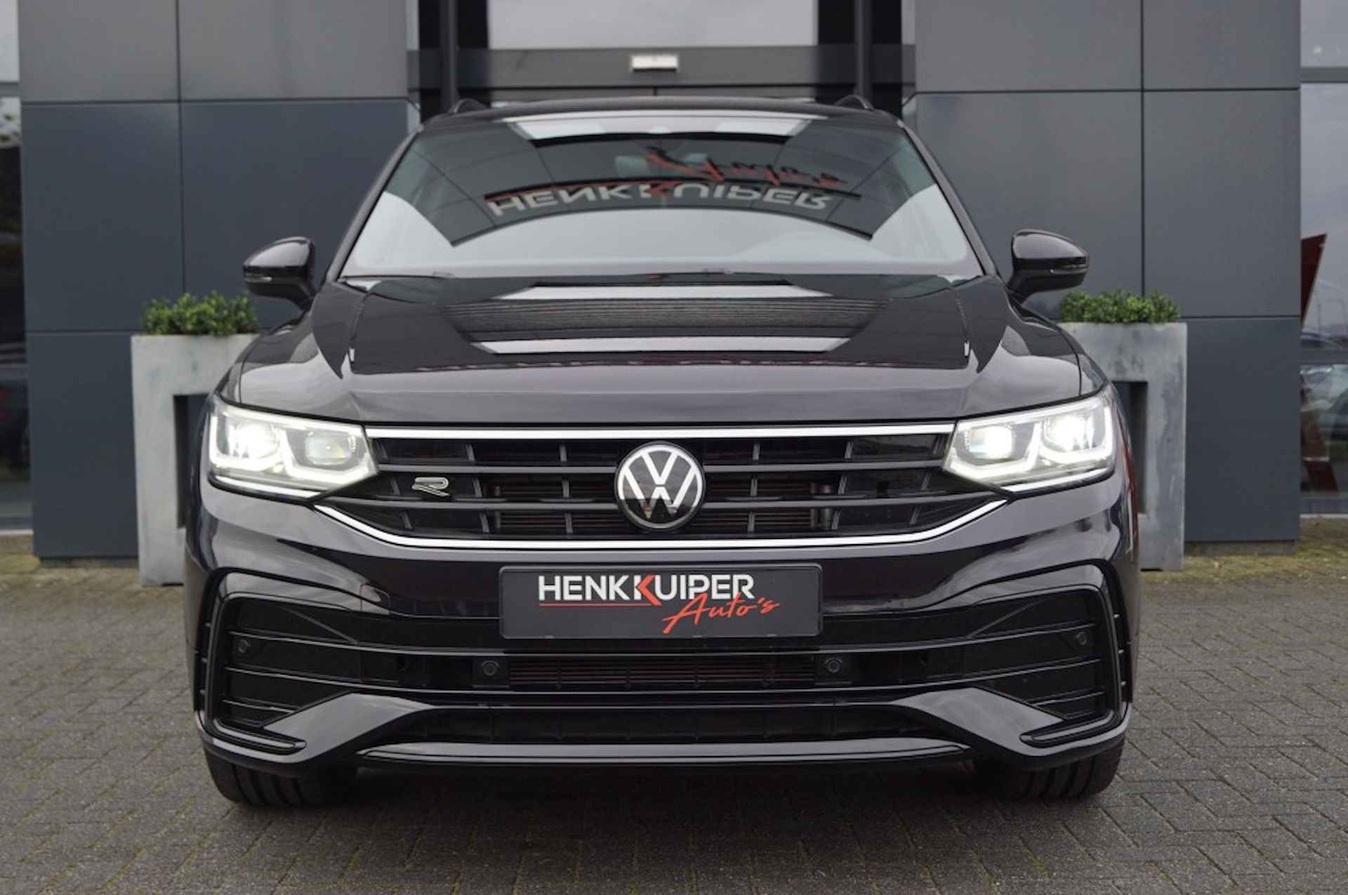 VOLKSWAGEN Tiguan 1.5 TSI DSG R-Line Blackstyle/ Panodak /IQ LED/ Trekhaak/Camera - 7/57