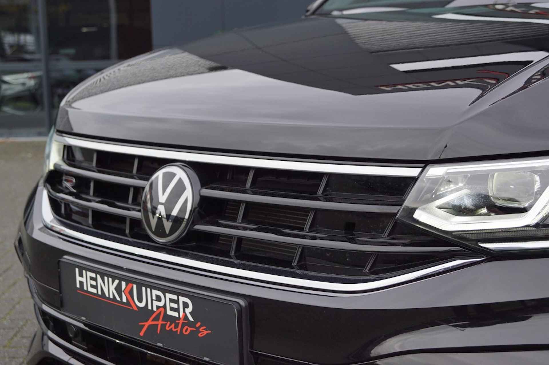 VOLKSWAGEN Tiguan 1.5 TSI DSG R-Line Blackstyle/ Panodak /IQ LED/ Trekhaak/Camera - 34/57