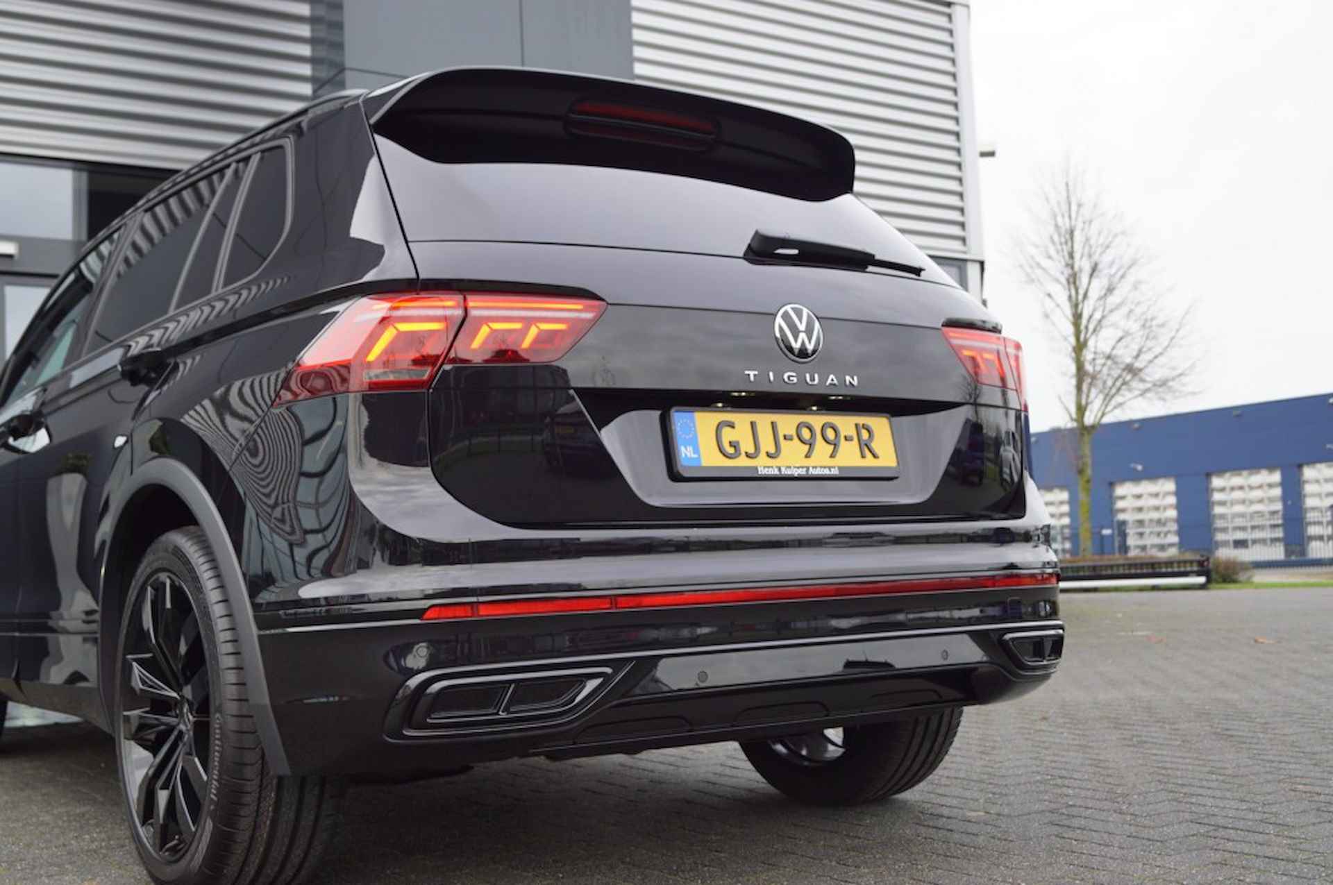 VOLKSWAGEN Tiguan 1.5 TSI DSG R-Line Blackstyle/ Panodak /IQ LED/ Trekhaak/Camera - 36/57