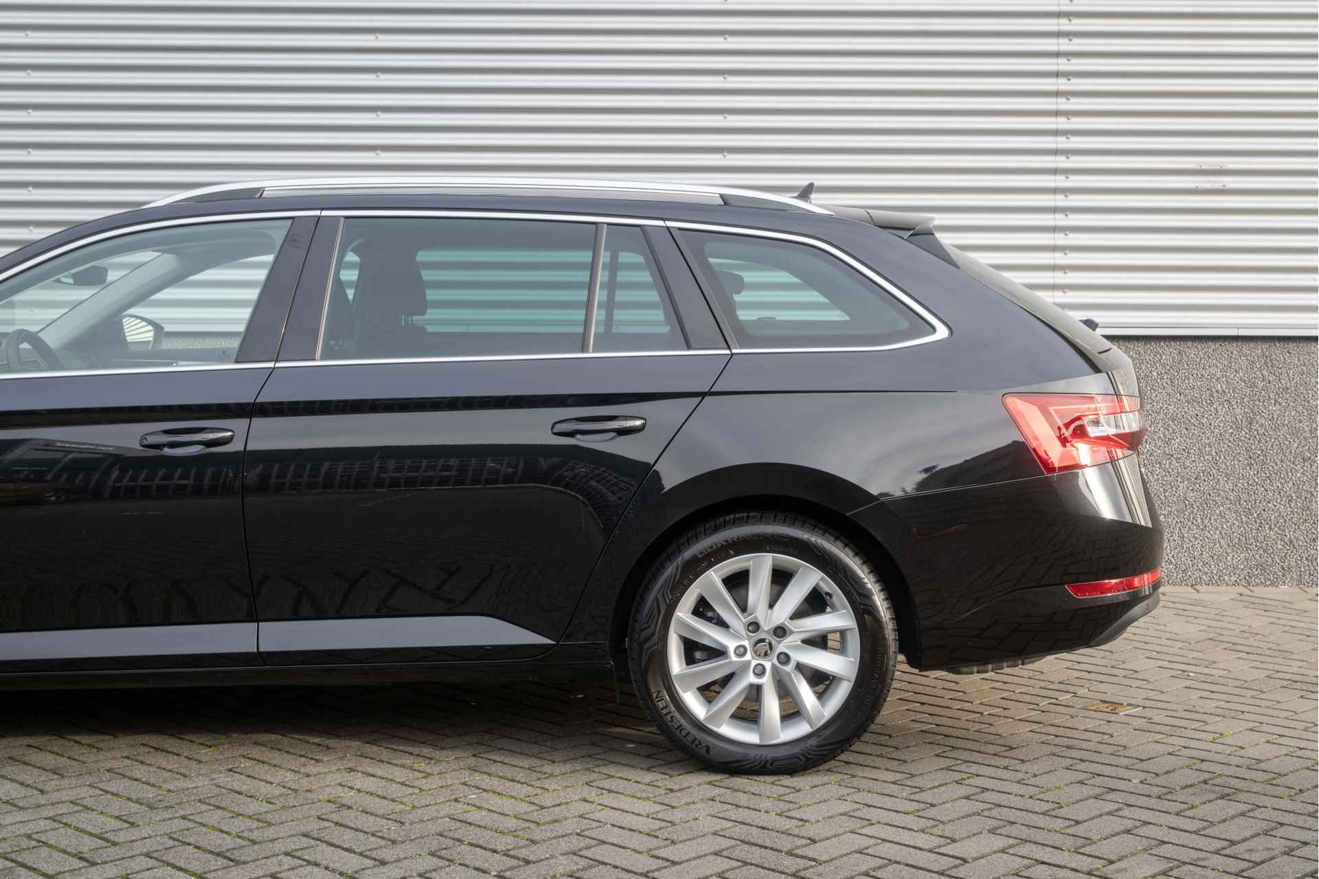 Škoda Superb Combi 1.5 TSI 150pk DSG ACT Business Edition| Trekhaak| ACC| WInterpakket| - 9/43