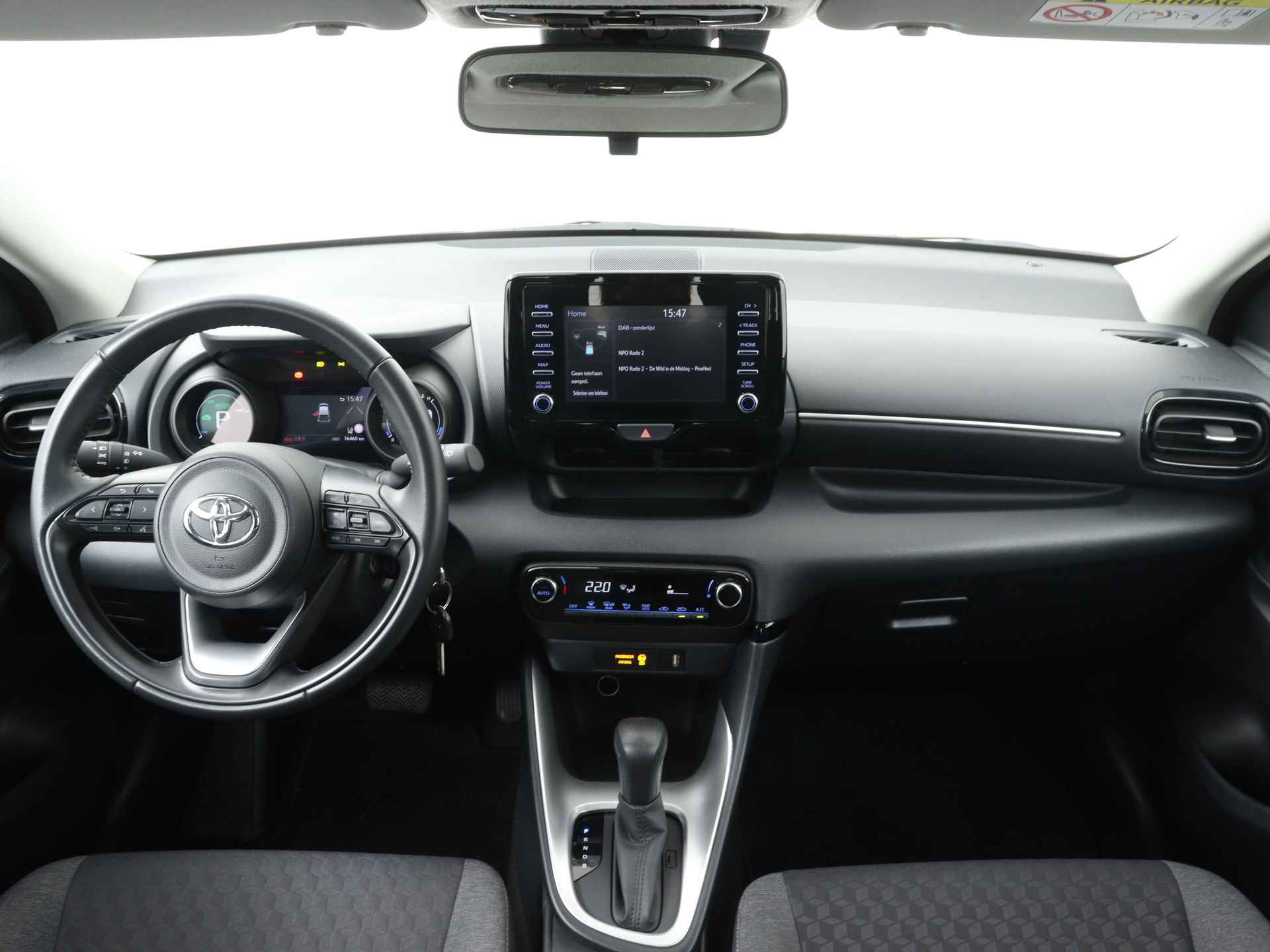 Toyota Yaris 1.5 Hybrid Dynamic Limited | Apple CarPlay / Android Auto | Adaptive Cruise Control | - 6/42