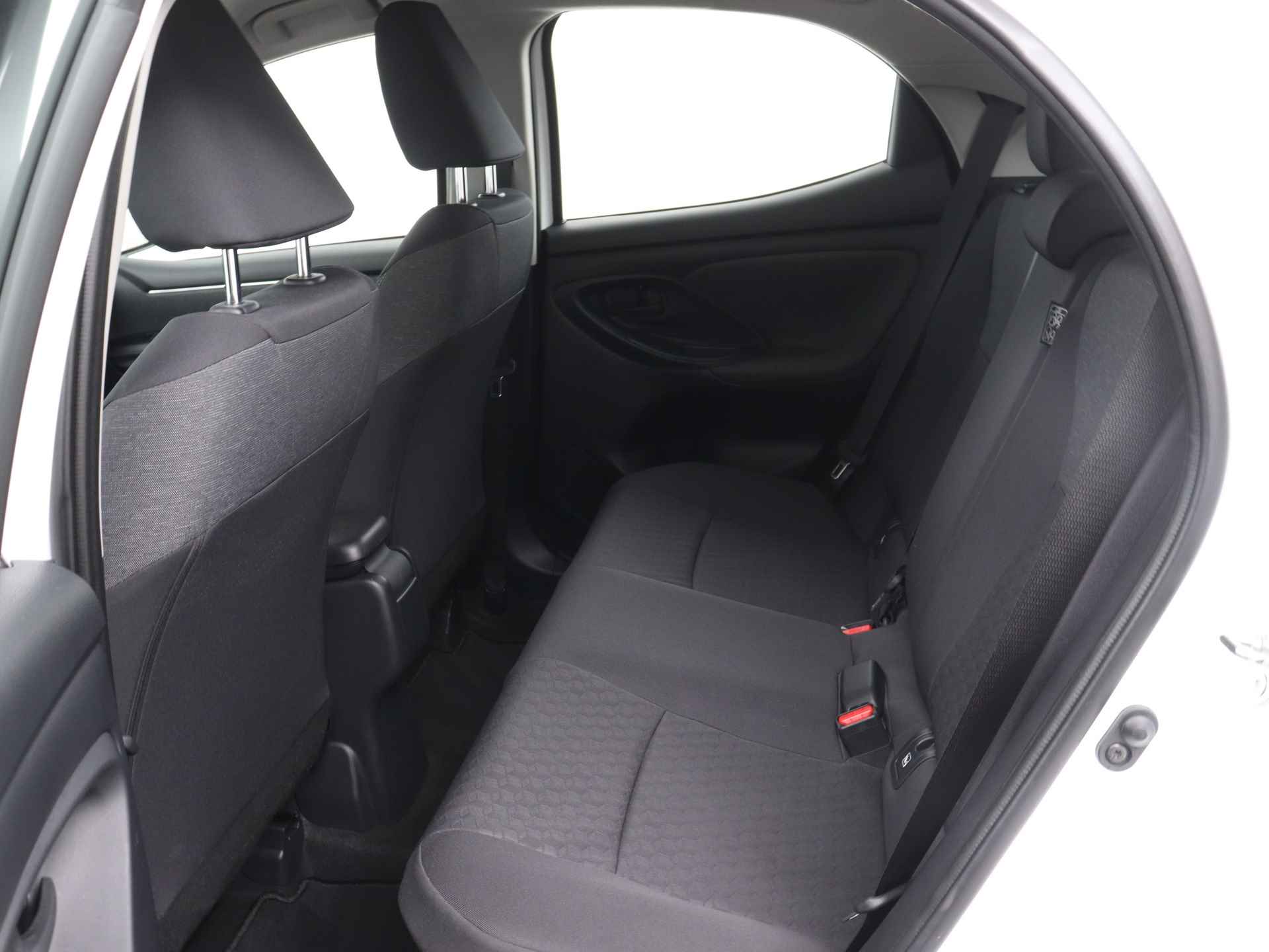Toyota Yaris 1.5 Hybrid Dynamic Limited | Apple CarPlay / Android Auto | Adaptive Cruise Control | - 21/42