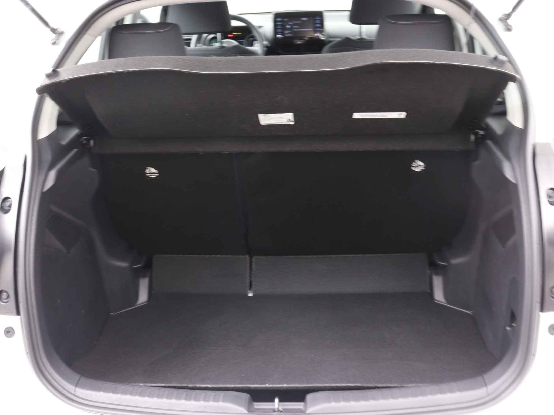 Toyota Yaris 1.5 Hybrid Dynamic Limited | Apple CarPlay / Android Auto | Adaptive Cruise Control | - 36/42
