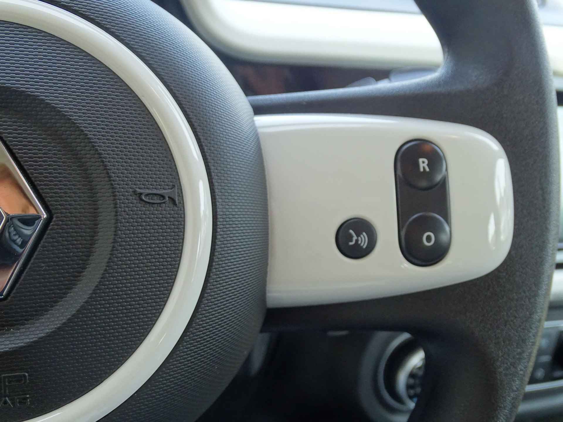 Renault Twingo Z.E. R80 E-Tech Equilibre 22 kWh Airco Apple Carplay Automaat ! 100% Elektrisch ! - 27/29