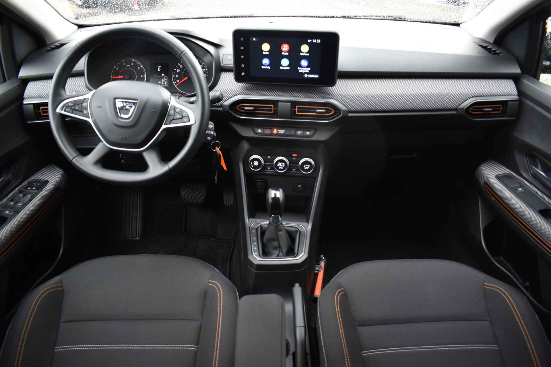 Dacia Sandero Stepway 1.0 TCe Comfort 90pk | Automaat | Achteruitrijcamera | Parkeersensoren | Navigatie | Trekhaak - 7/30