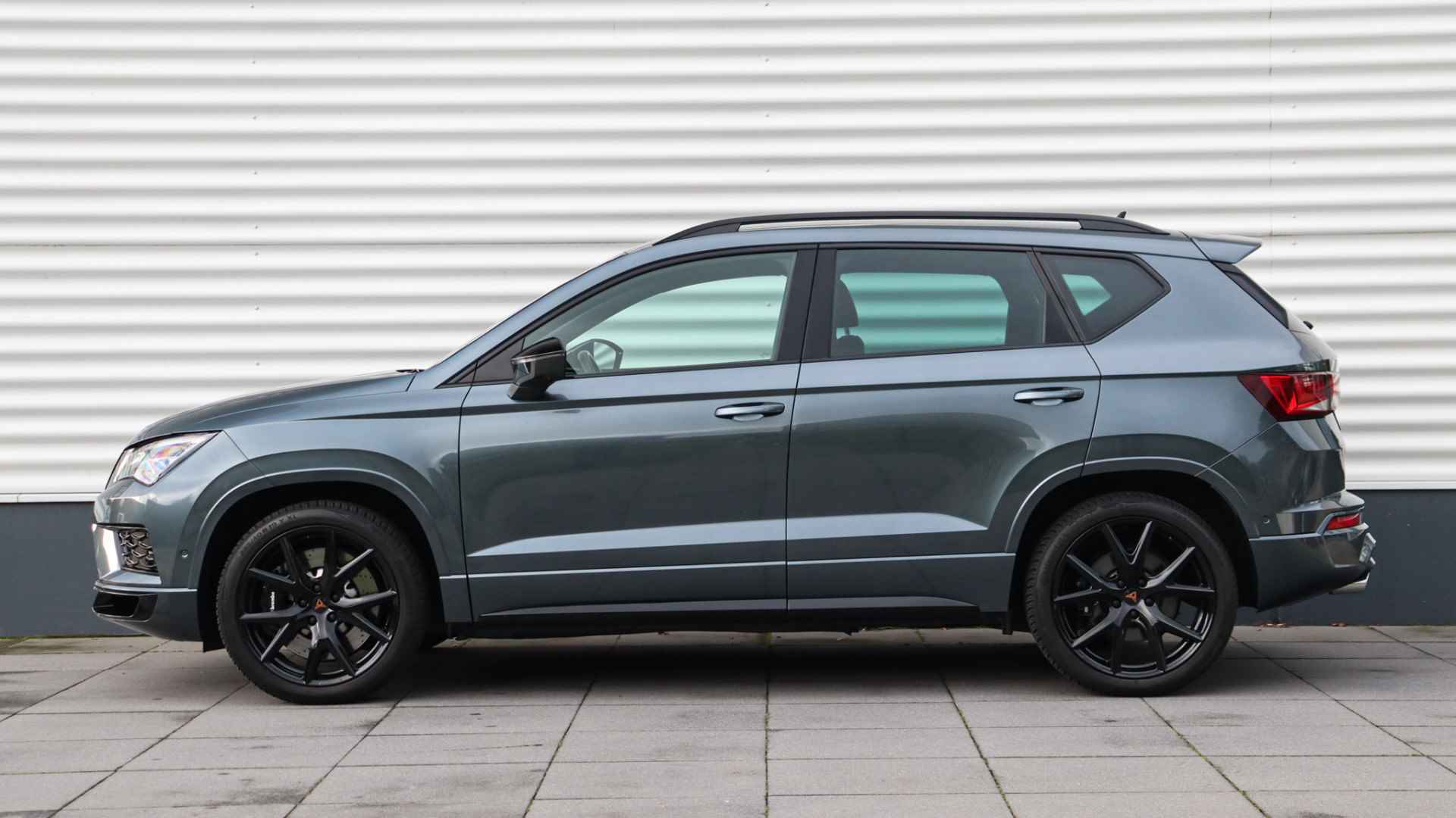 CUPRA Ateca 2.0 TSI 4DRIVE | Beats Audio | Trekhaak | Surround View | Keyless - 2/33