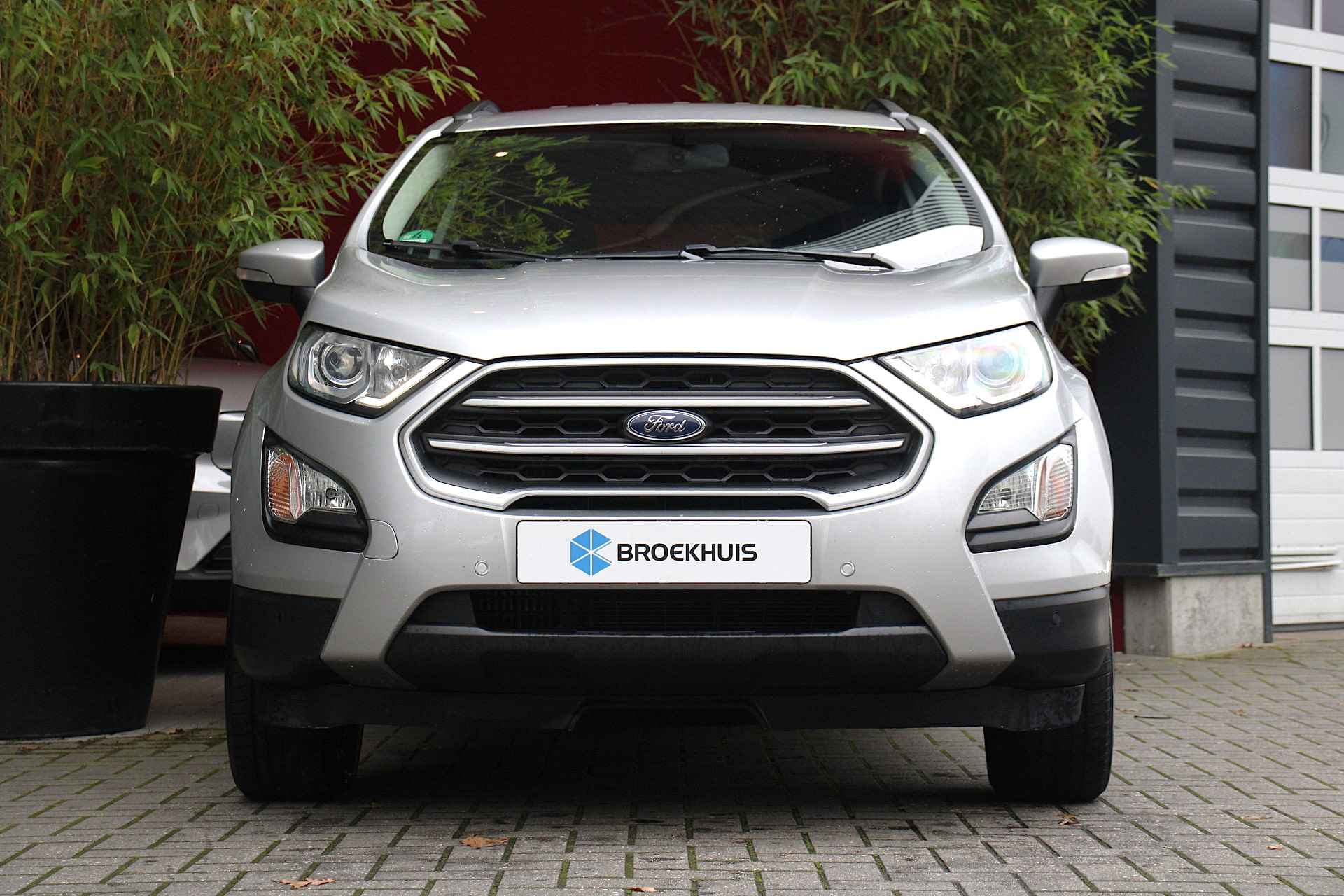 Ford EcoSport 1.0 EcoBoost Titanium Automaat | Trekhaak | Cruise Control | Parkeersensoren voor & achter | Navigatie - 8/18