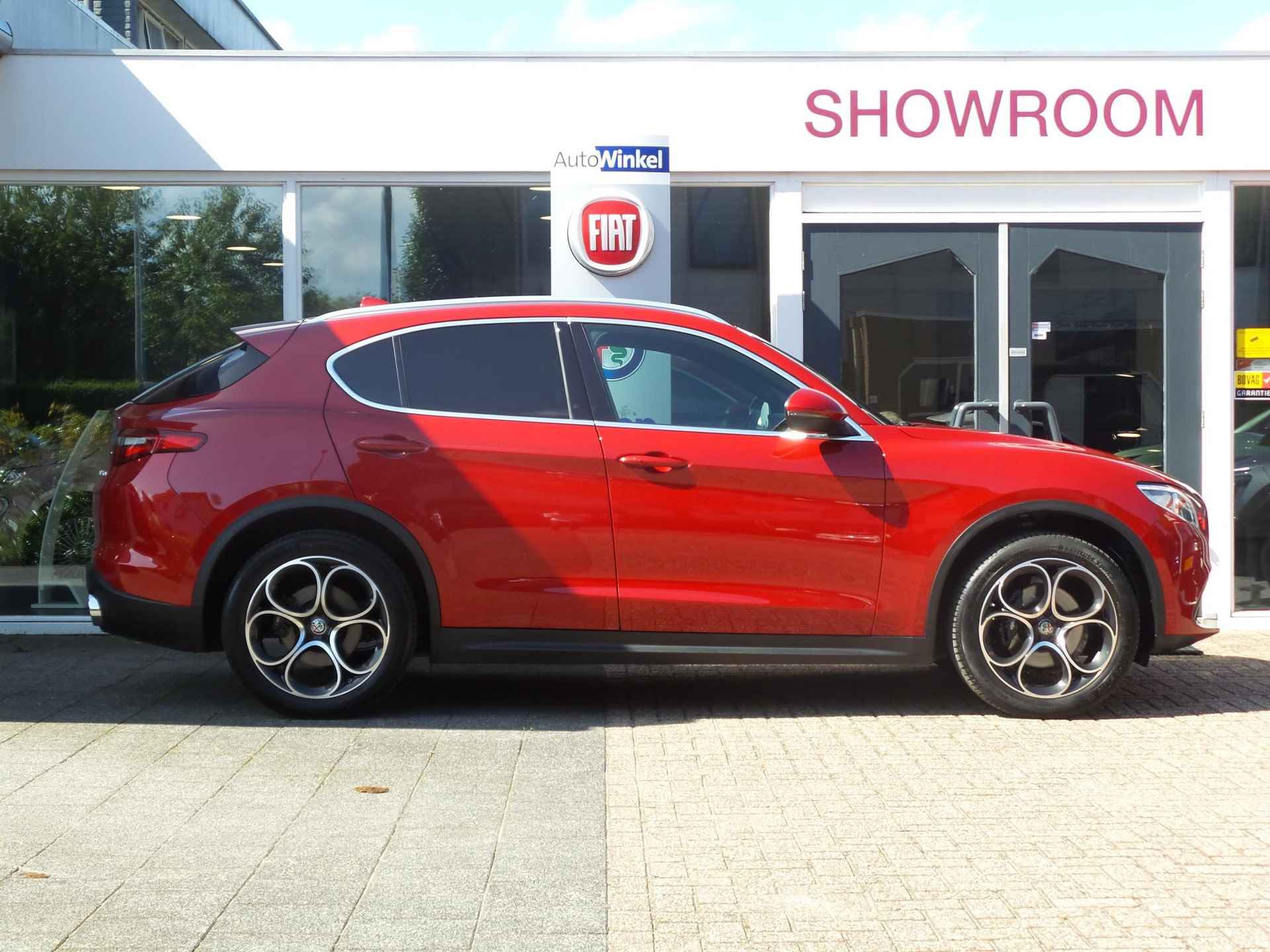 Alfa Romeo Stelvio 2.0 Turbo Aut. AWD 280pk Super | Veloce Int. Pack | Adapt. Cruise | Xenon | Dakrails | Apple Carplay | BSM | Achterbank Verwarming | Rosso Comp. - 6/30