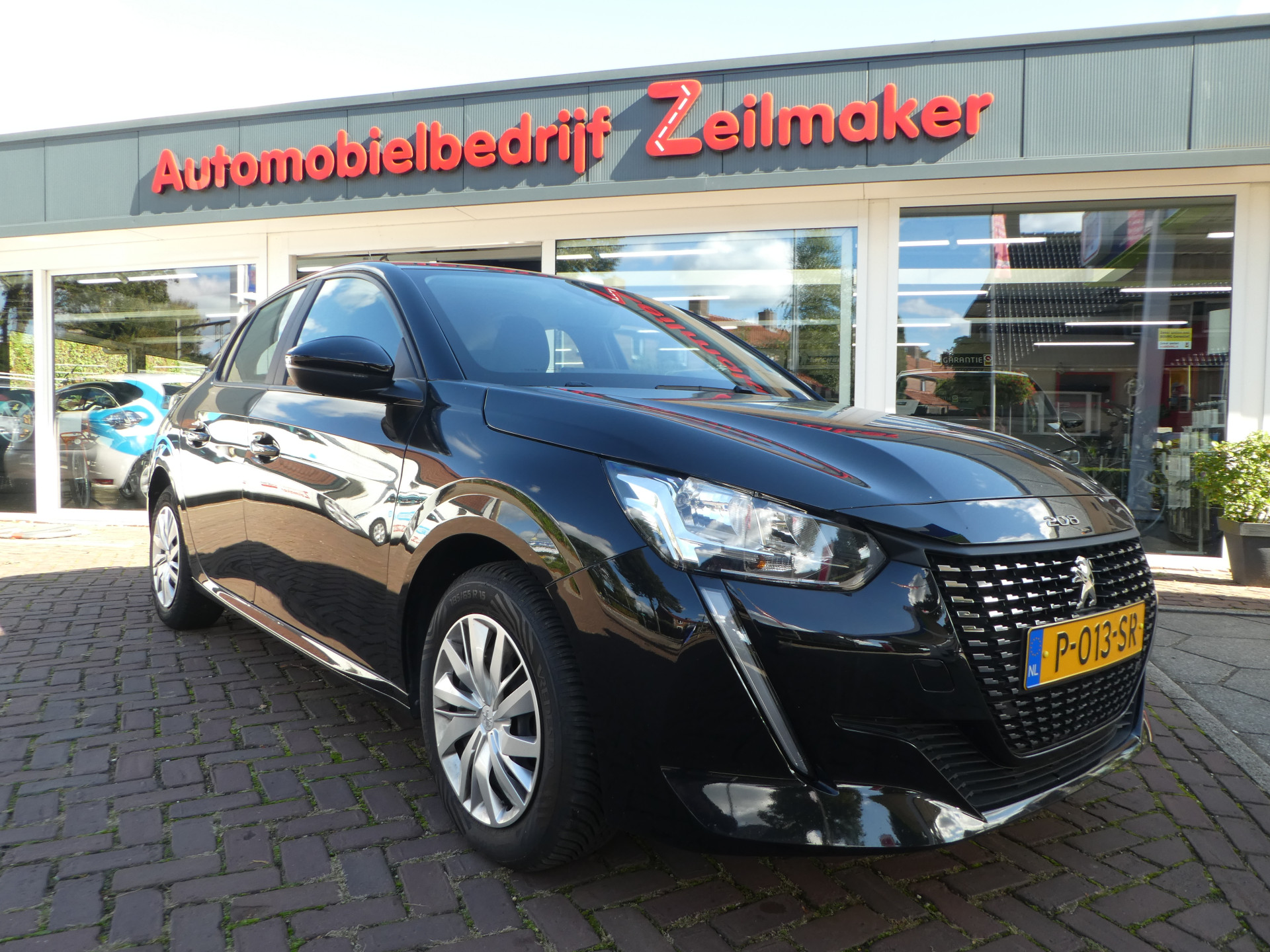 Peugeot 208 1.2 PureTech Active AIRCO, NAVI, BLUETOOTH