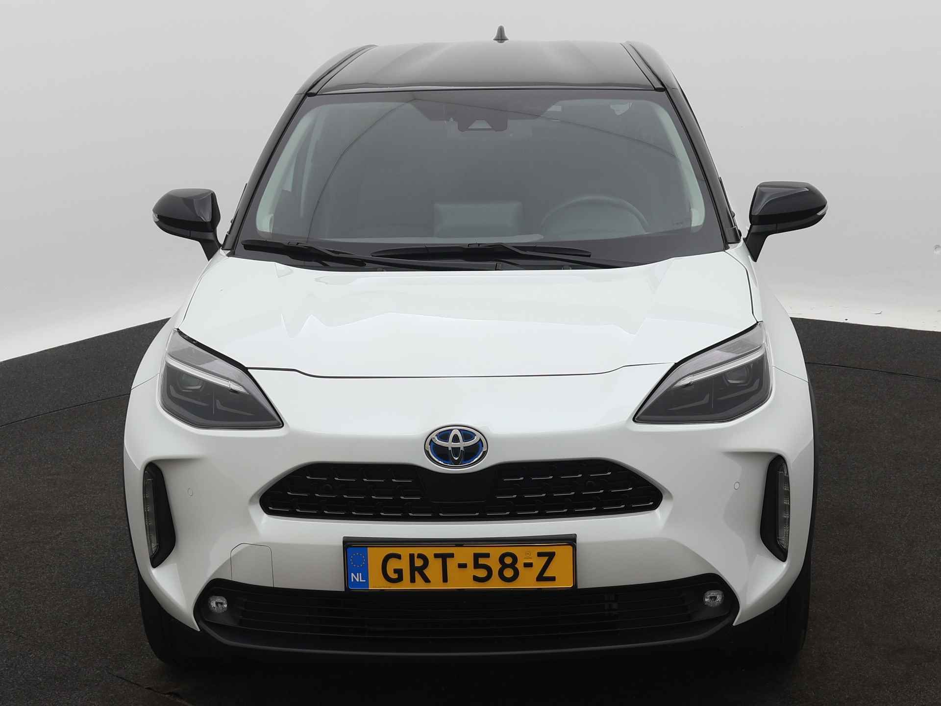 Toyota Yaris Cross 1.5 Hybrid Executive Limited | JBL | Navigatie | Camera | Half leder | LM velgen | Parkeersensoren | Stoelverwarming | Elektrisch bedienbare achterklep | - 28/47