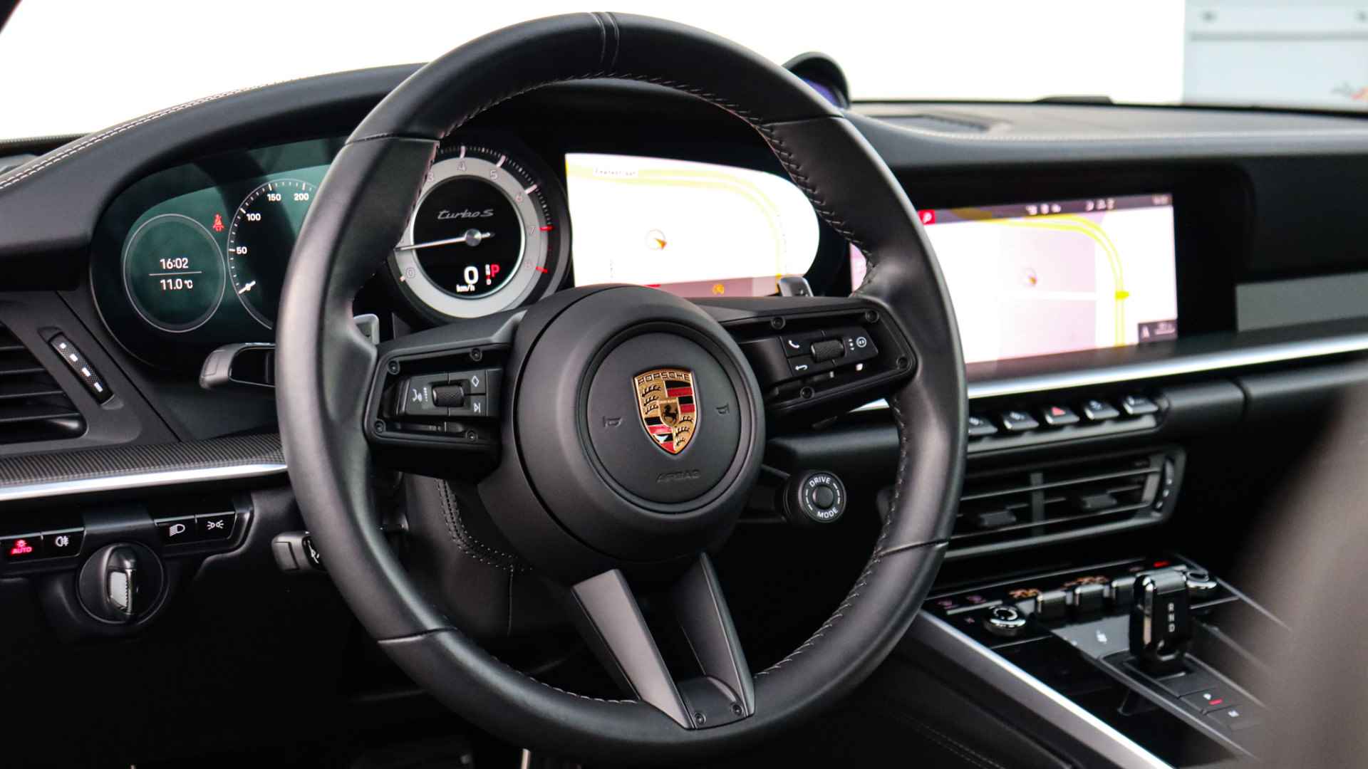 Porsche 911 Cabrio 3.8 Turbo S | Burmester | Stoelventilatie | InnoDrive | LED Matrix | NL Auto | Keramisch - 32/46
