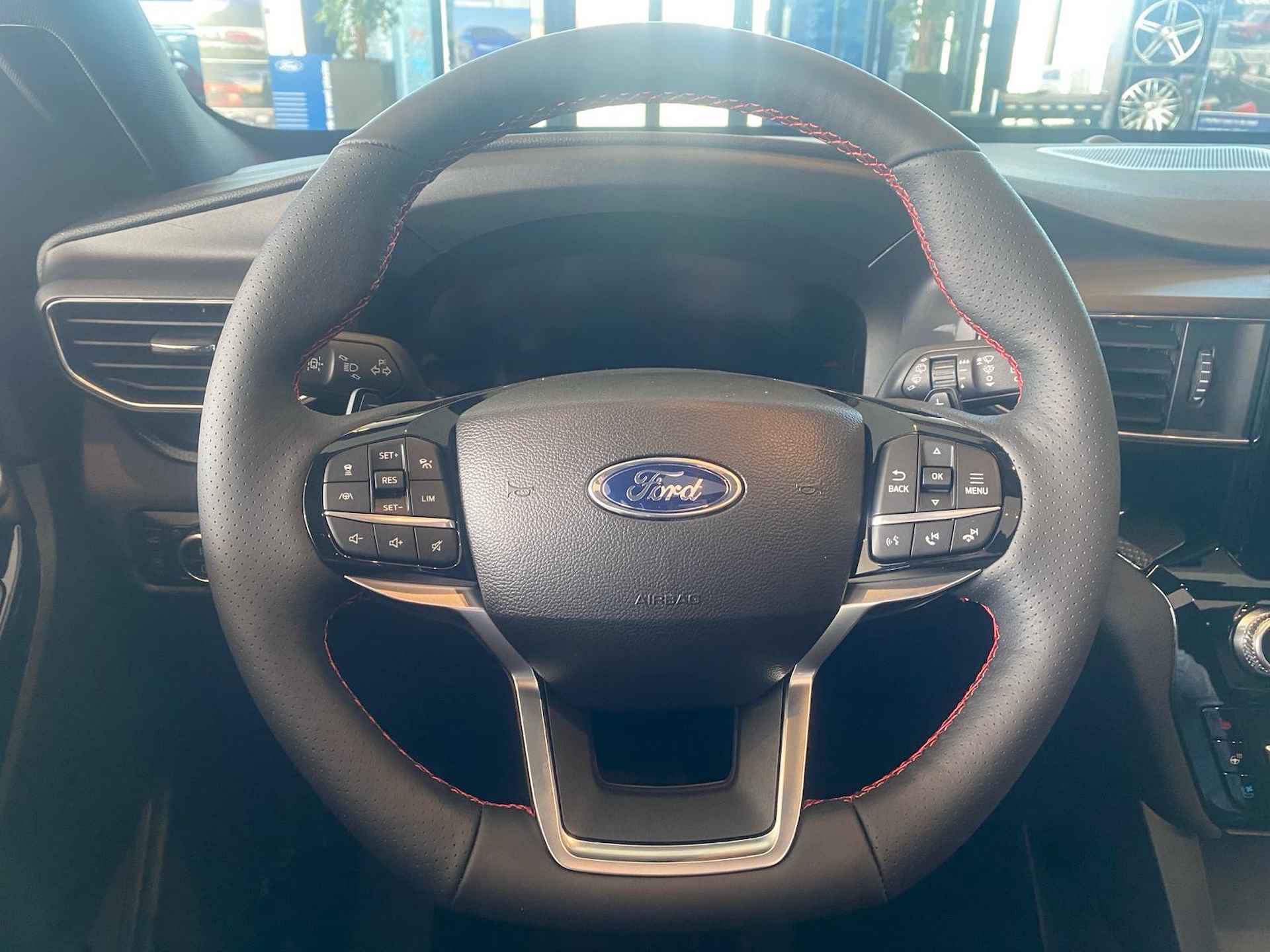 Ford Explorer 3.0 V6 EcoBoost PHEV ST-Line | 457PK| 7 zitplaatsen! | € 3.500 Ford Voordeel | Afneembare trekhaak | Panorama dak | - 14/34