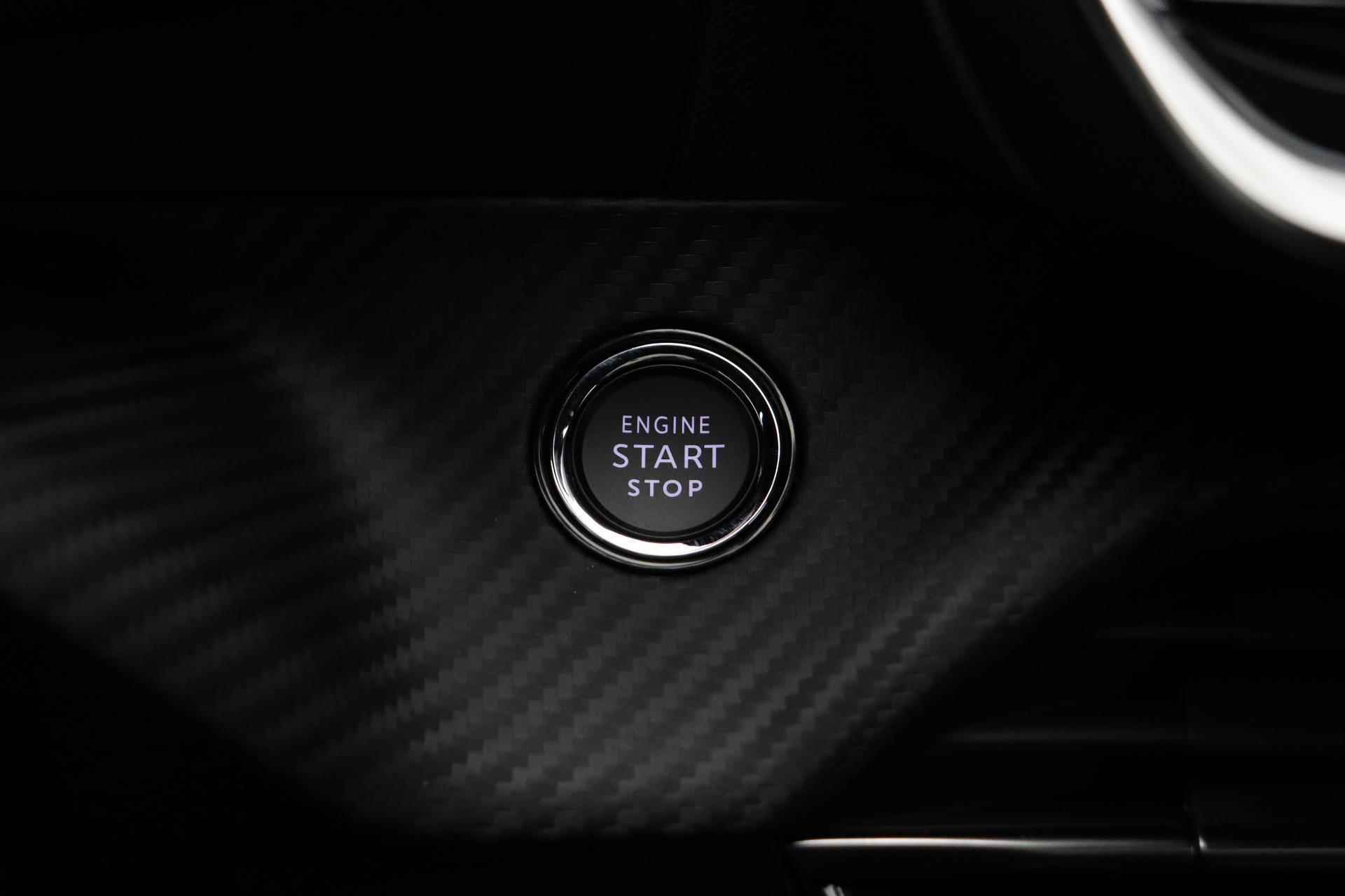 Peugeot e-2008 EV GT 50 kWh | Panoramadak | Adaptieve Cruise Control | Lane Assist | Stoelverwarming | Ambient Lighting | - 29/35