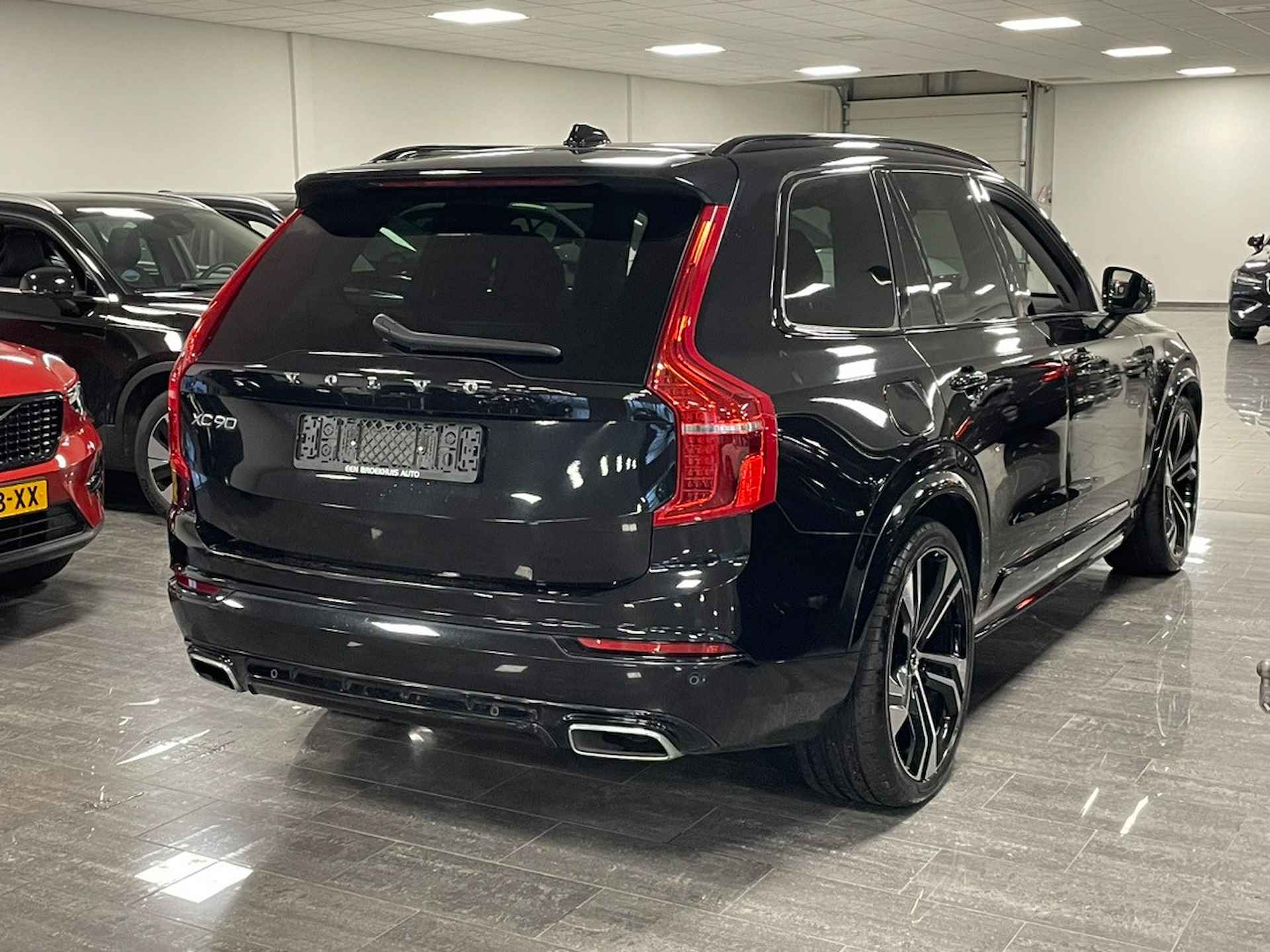 Volvo XC90 T8 AWD Recharge R-Design | Luchtvering | Trekhaak | Harman Kardon | Adaptieve Cruise Control | Stoel en Stuurwielverwarming | Fu - 3/35