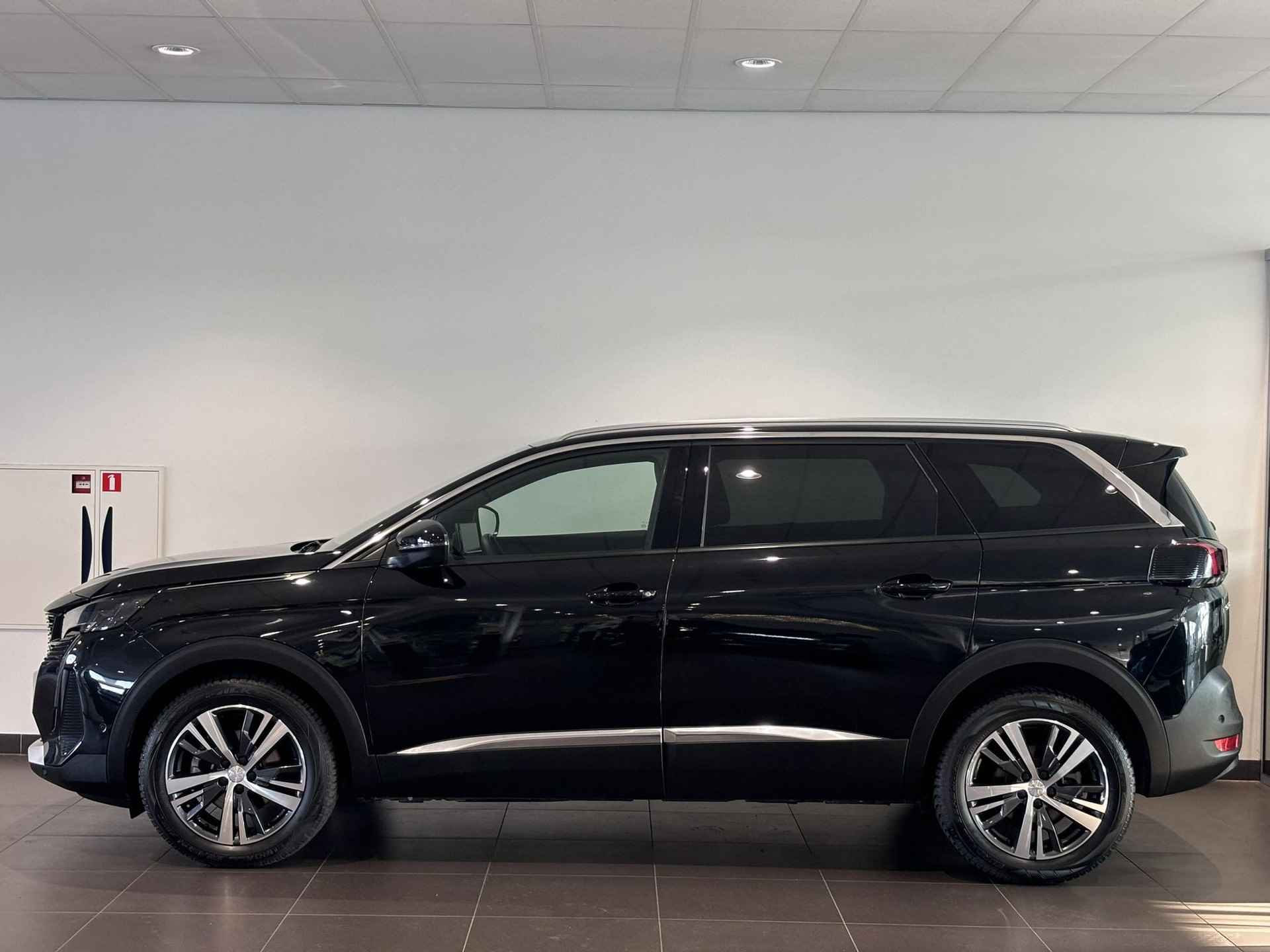 Peugeot 5008 SUV Allure Pack Business 1.2 PureTech 130pk EAT8 AUTOMAAT | NAVI | HANDSFREE A.KLEP | 360° CAMERA | ADAPTIVE CRUISE | CLIMA | DAB+ | LEDER/STOF - 9/78