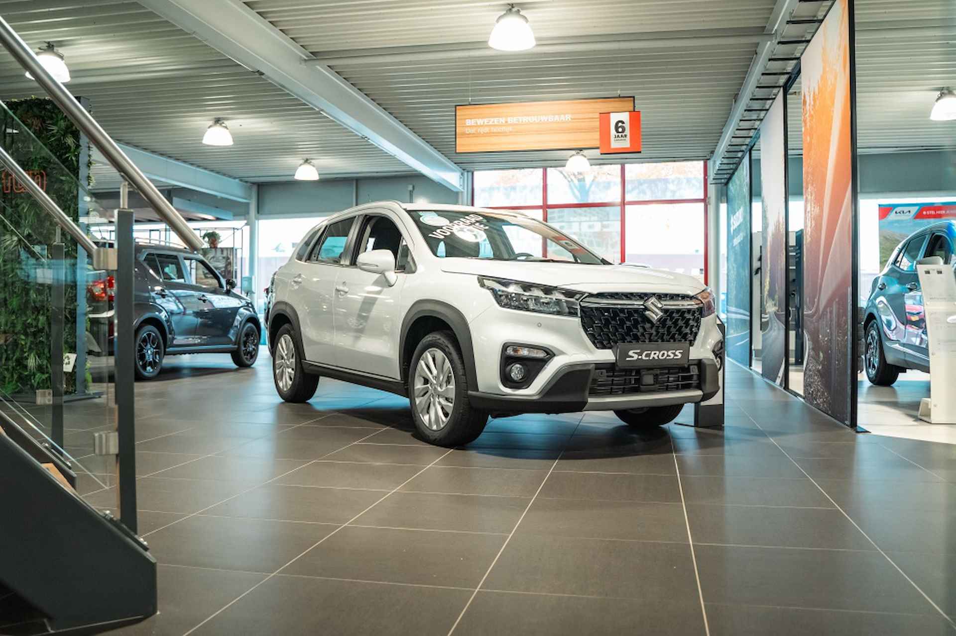 Suzuki Vitara 1.5 Hybrid Select, Trekhaak, 1e eigenaar & Dealer onderhouden - 3/7