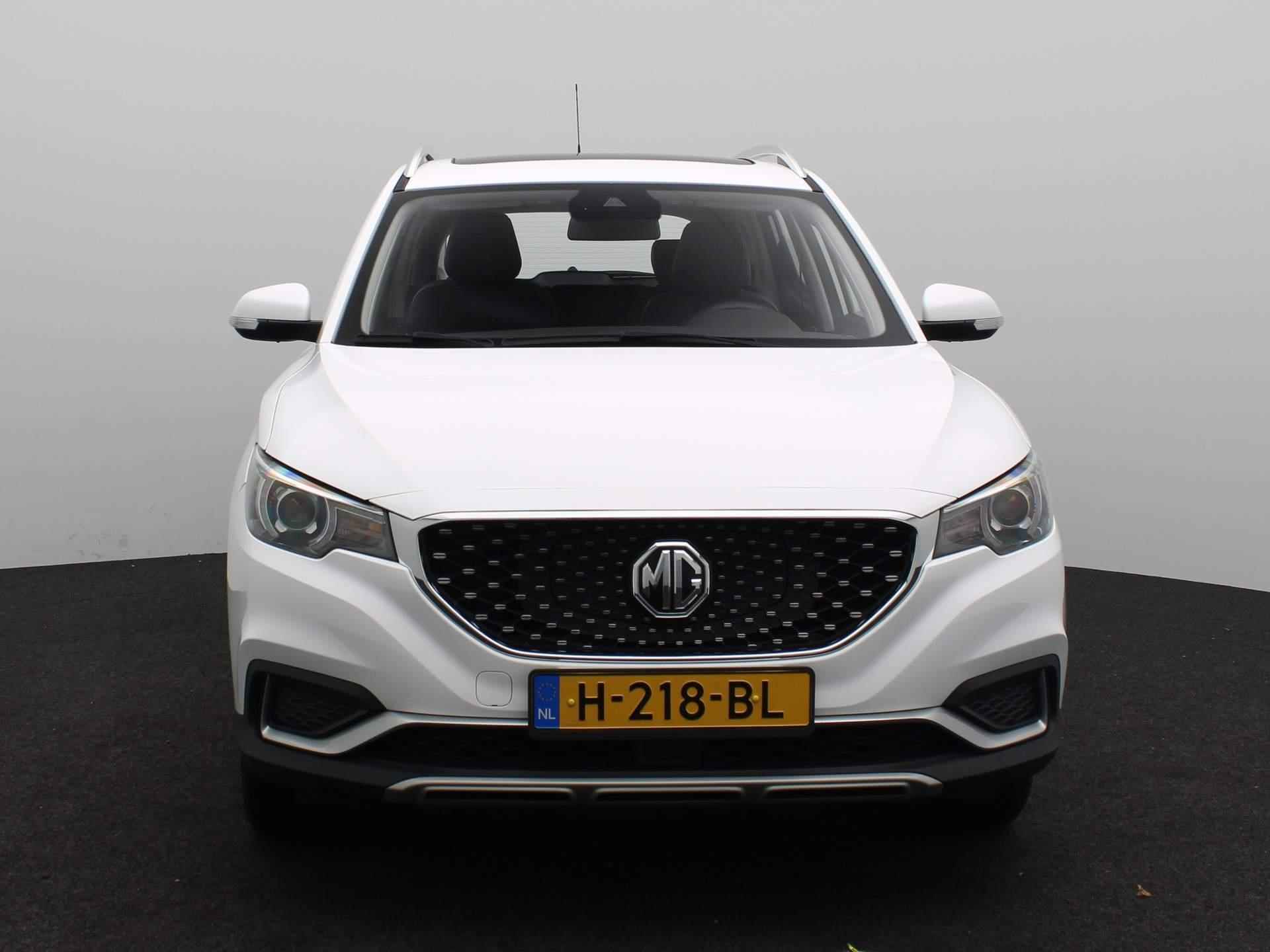 MG ZS EV Luxury | Panoramadak | Leder | Navigatie | Apple CarPlay | Camera | Airconditioning | - 3/27