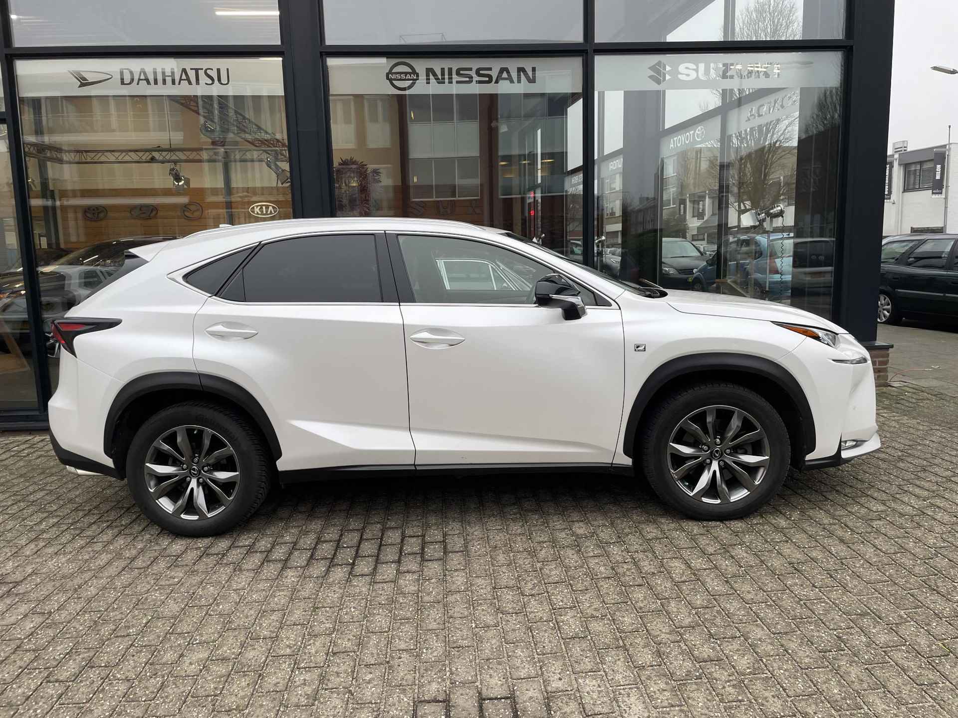 Lexus NX 200t F Sport - 3/22