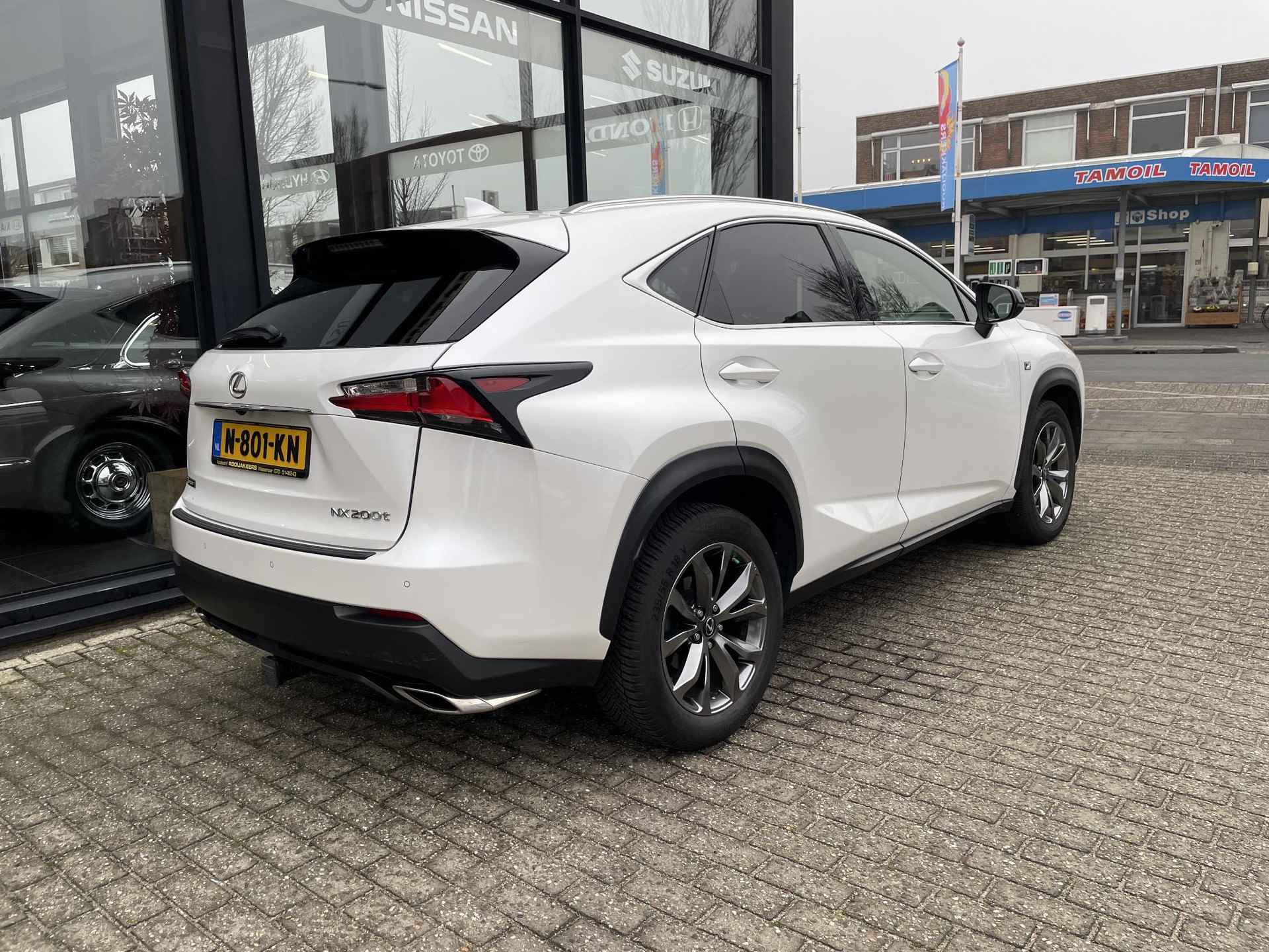 Lexus NX 200t F Sport - 4/22