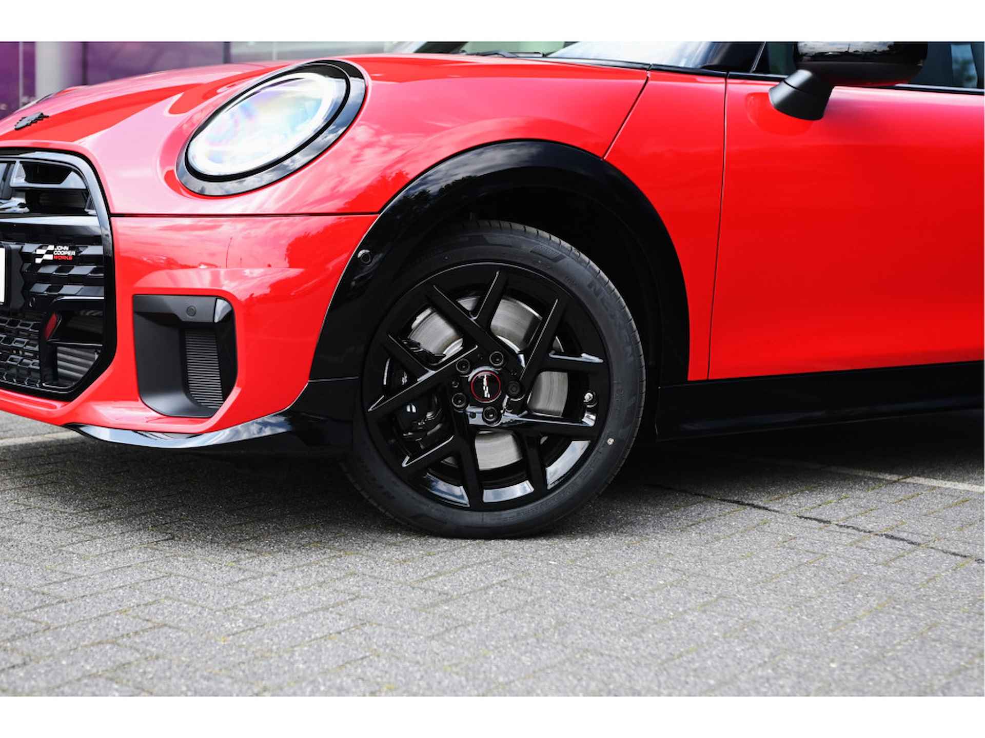 MINI Hatchback Cooper C JCW Automaat / Panoramadak / JCW Sportstoelen / LED / Parking Assistant / Head-Up / Comfort Access / Stoelverwarming - 14/29