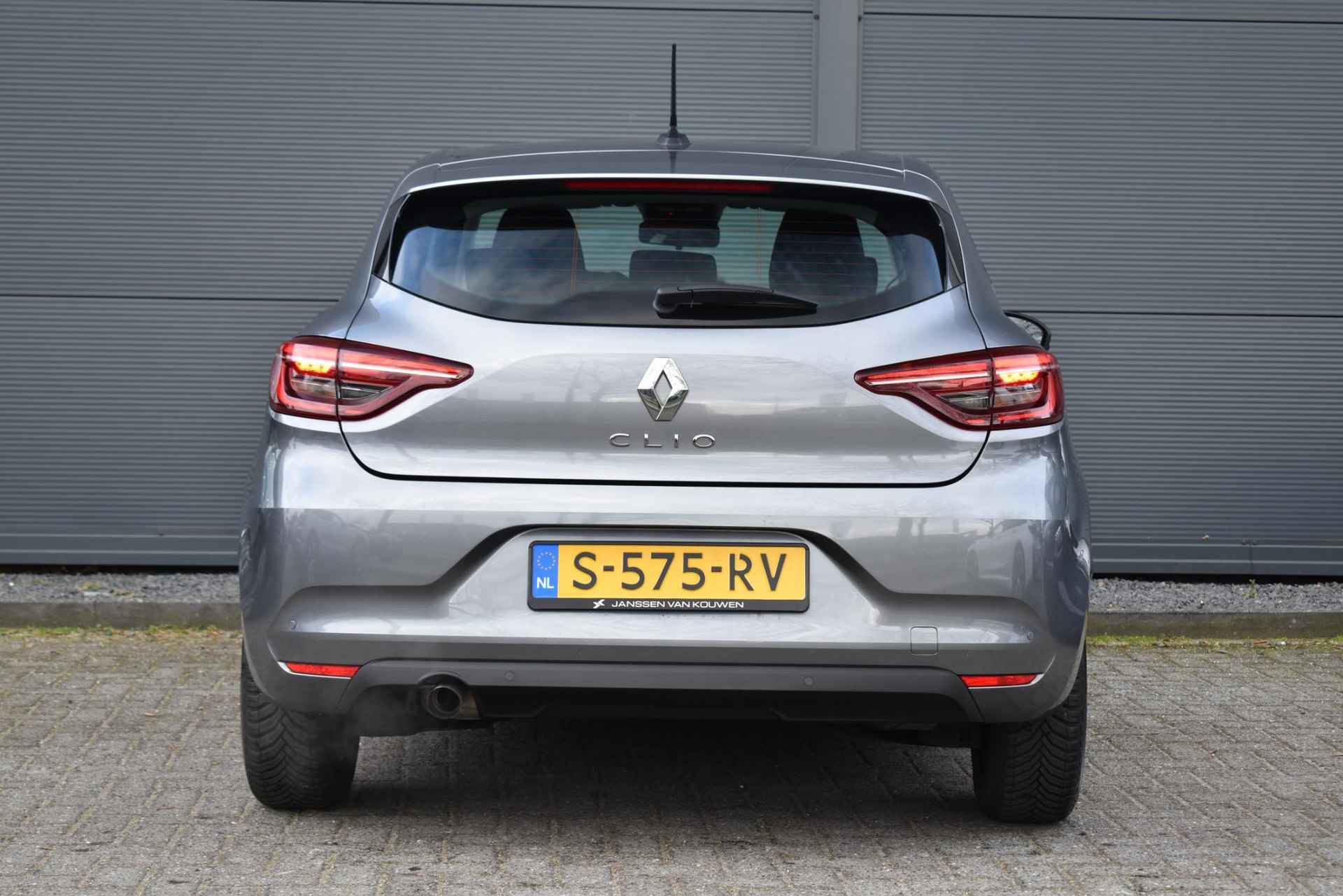 Renault Clio 1.0 TCe 90 Equilibre / Navigatie / Airco / Apple Carplay & Android Auto - 5/39