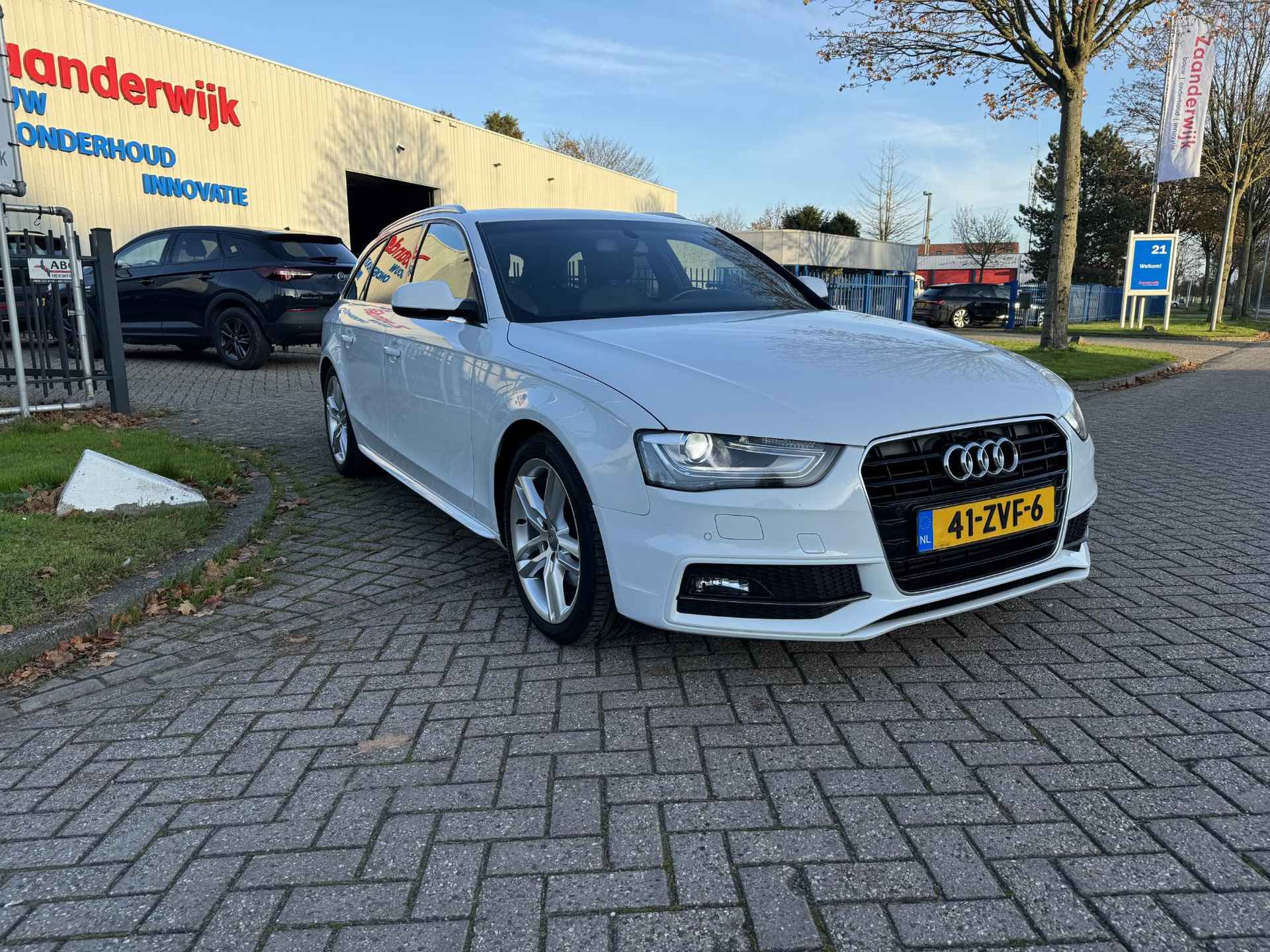 Audi A4 Avant 1.8 TFSI S-LINE NAVI/LEER/BLUETOOHT - 16/39