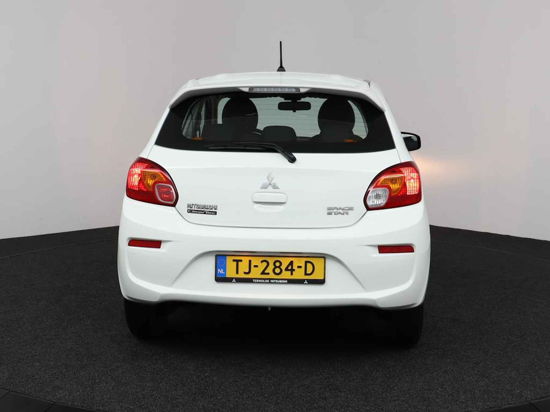 Mitsubishi Space Star 1.0 Cool+ | Airco | Dealer onderhouden | 5-deurs | Radio CD | Elektr. Ramen | Zeer zuinig! - 6/38