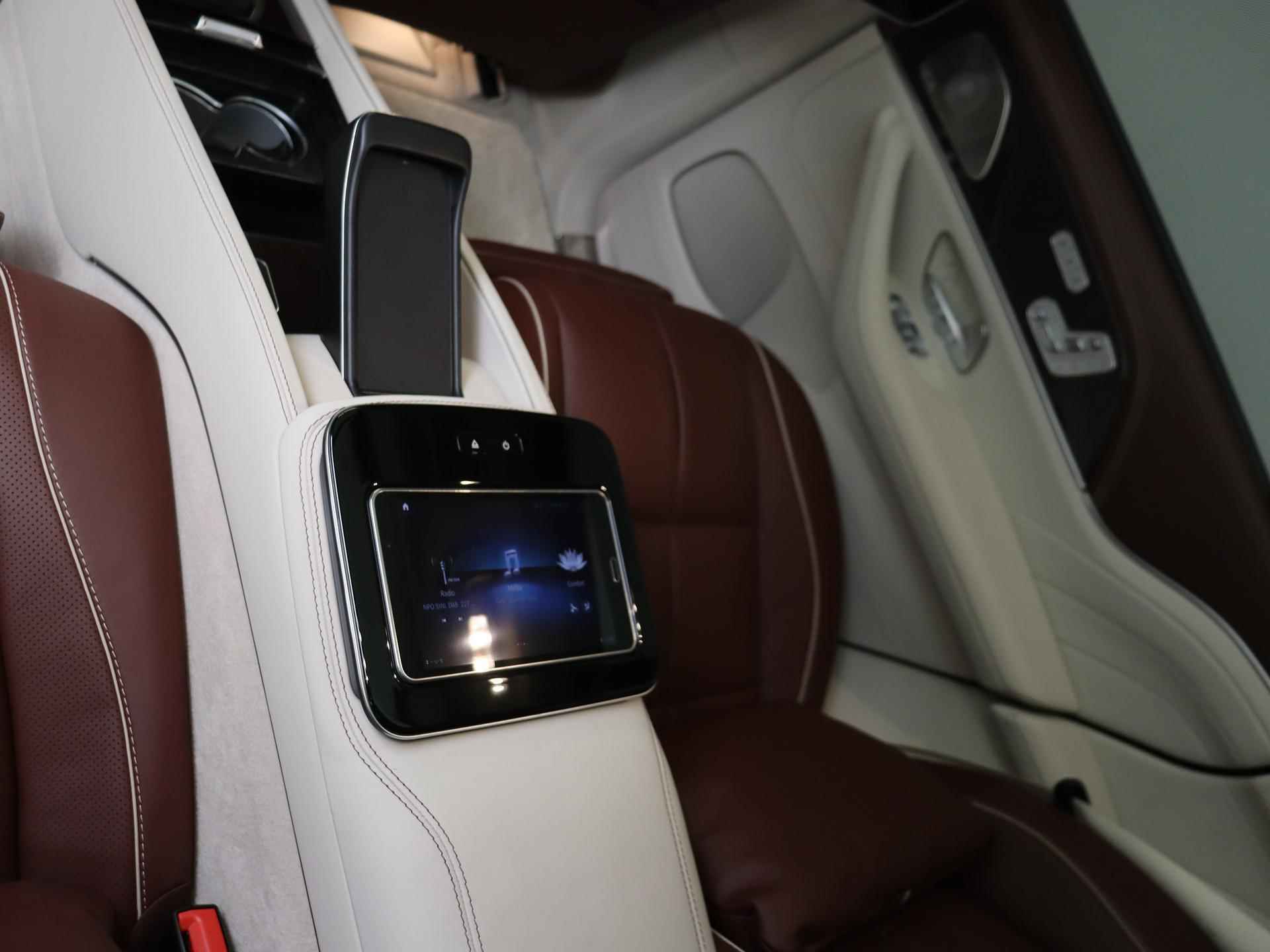 Mercedes-Benz GLS Maybach 600 4MATIC /Panoramadak /Massage voor + achter /23 Inch /TV's achter /Rijassistentiepakket plus - 15/44