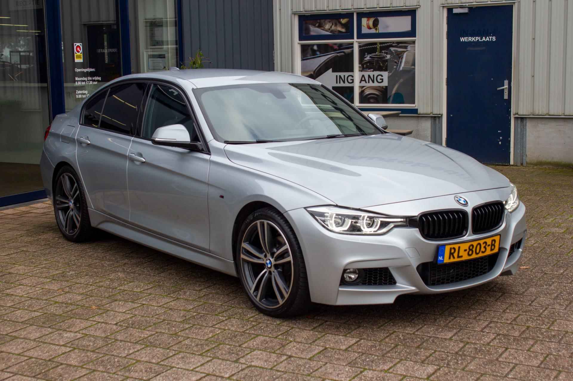 BMW 3-serie 318i Corporate Lease Executive | Prijs rijklaar incl. 12 mnd garantie | LMV Bluetooth Nav Parkeersensoren achter - 8/42