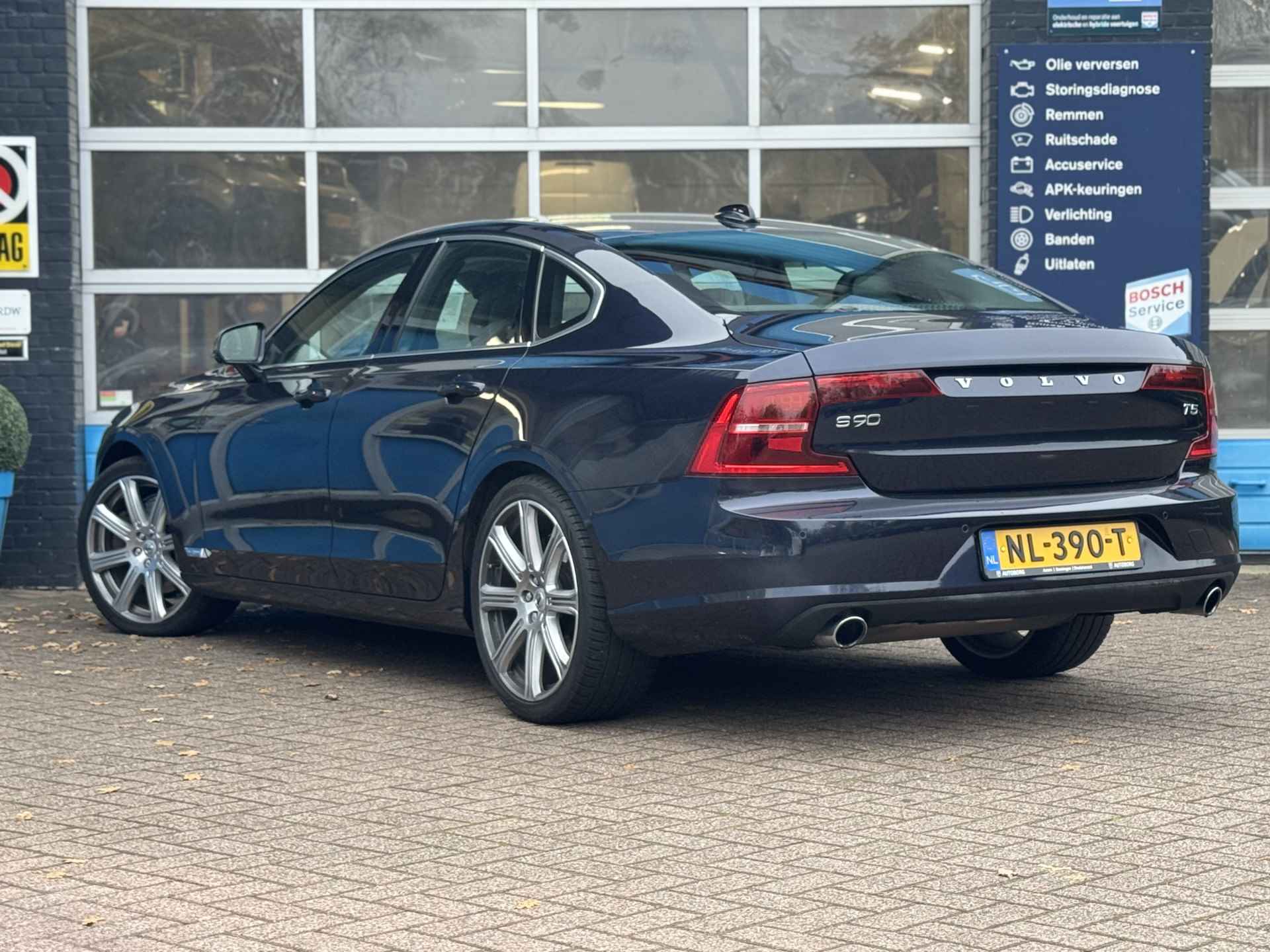 Volvo S90 2.0 T5 Inscription | Bose | LED | Cruise Control Adaptive | Stoelverwarming Voor | LEDER | Climate Control | Rijklaar + 12 maand BOVAG Garantie - 65/72