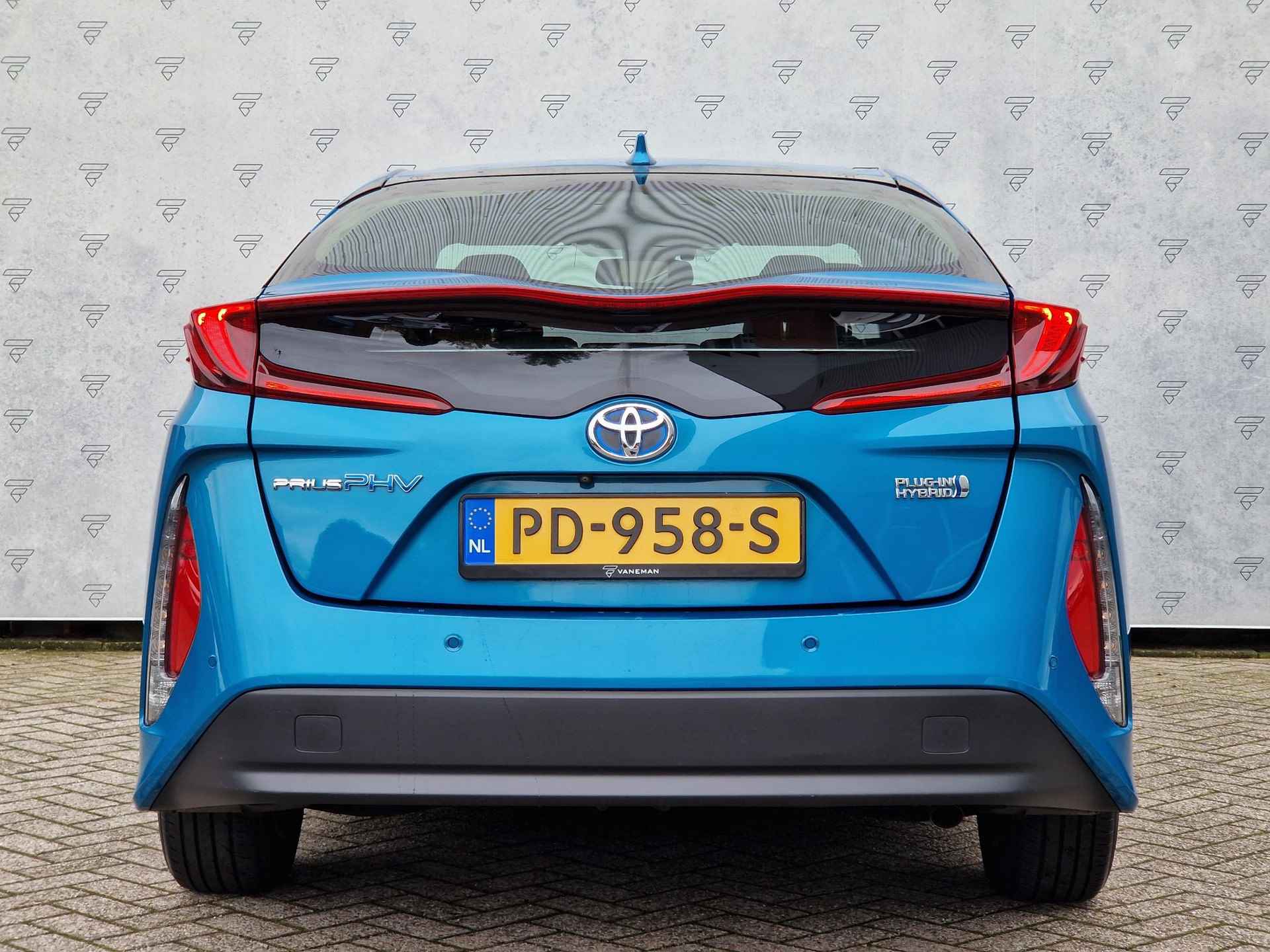 Toyota Prius 1.8 Plug-in Business Plus | Navi | BSD | Camera | Clima | Cruise | PDC | HUD | JBL | - 11/32