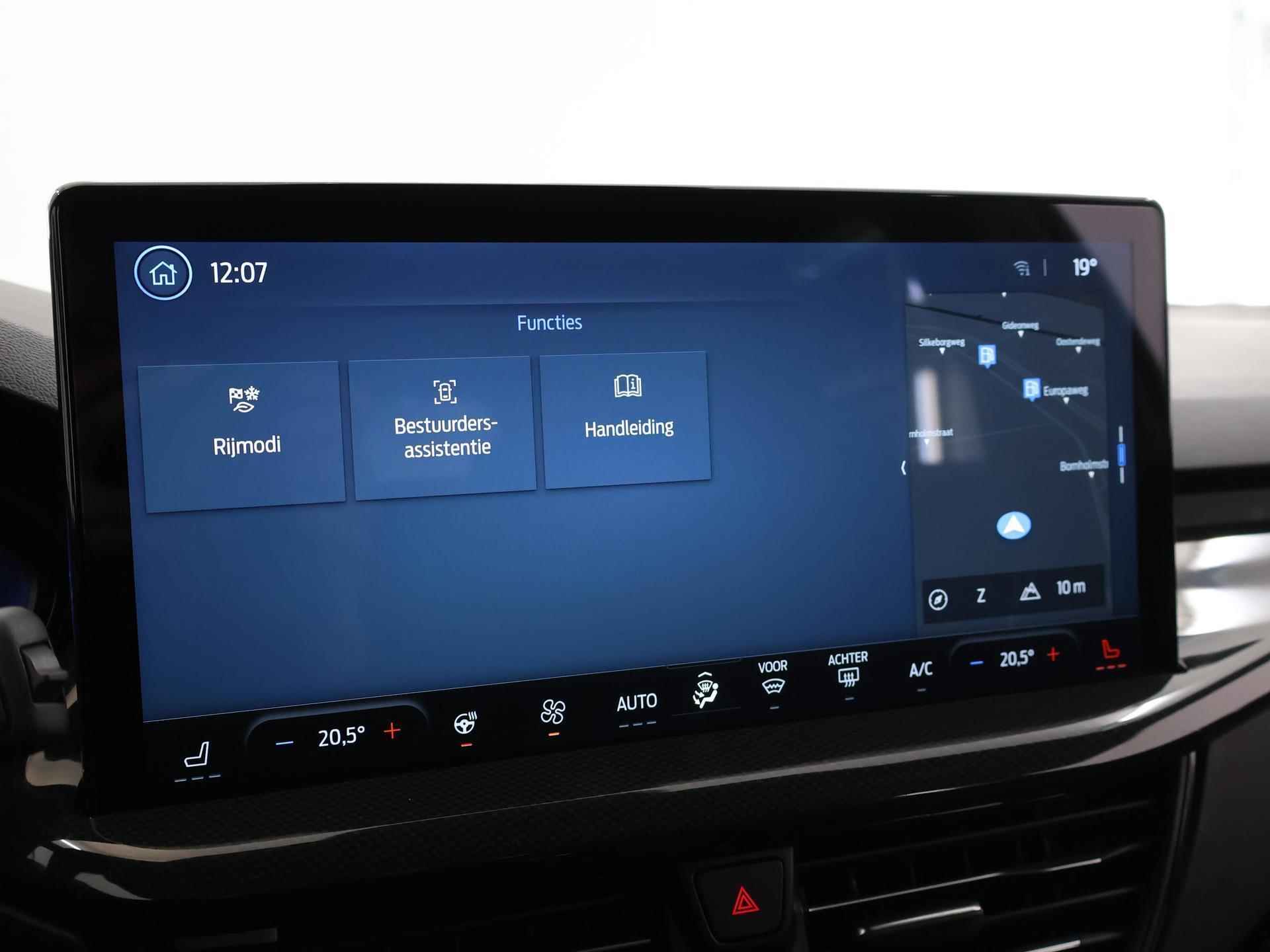 Ford Focus Wagon 1.0 EcoBoost Hybrid ST Line X | Adapt. Cruise Control | B&O Premium Audio | Elekt. Achterklep | Winterpack | - 19/43