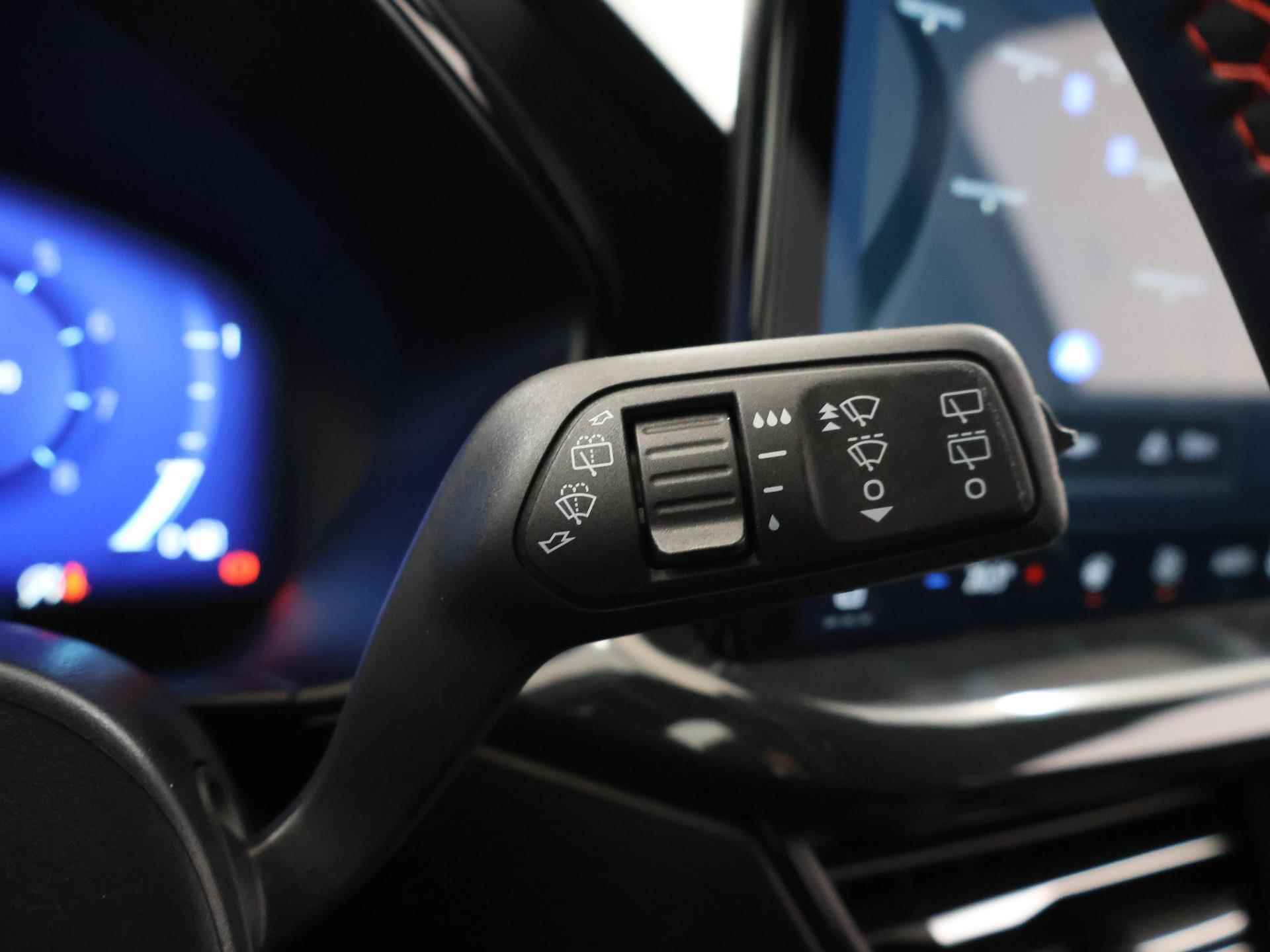 Ford Focus Wagon 1.0 EcoBoost Hybrid ST Line X | Adapt. Cruise Control | B&O Premium Audio | Elekt. Achterklep | Winterpack | - 31/43