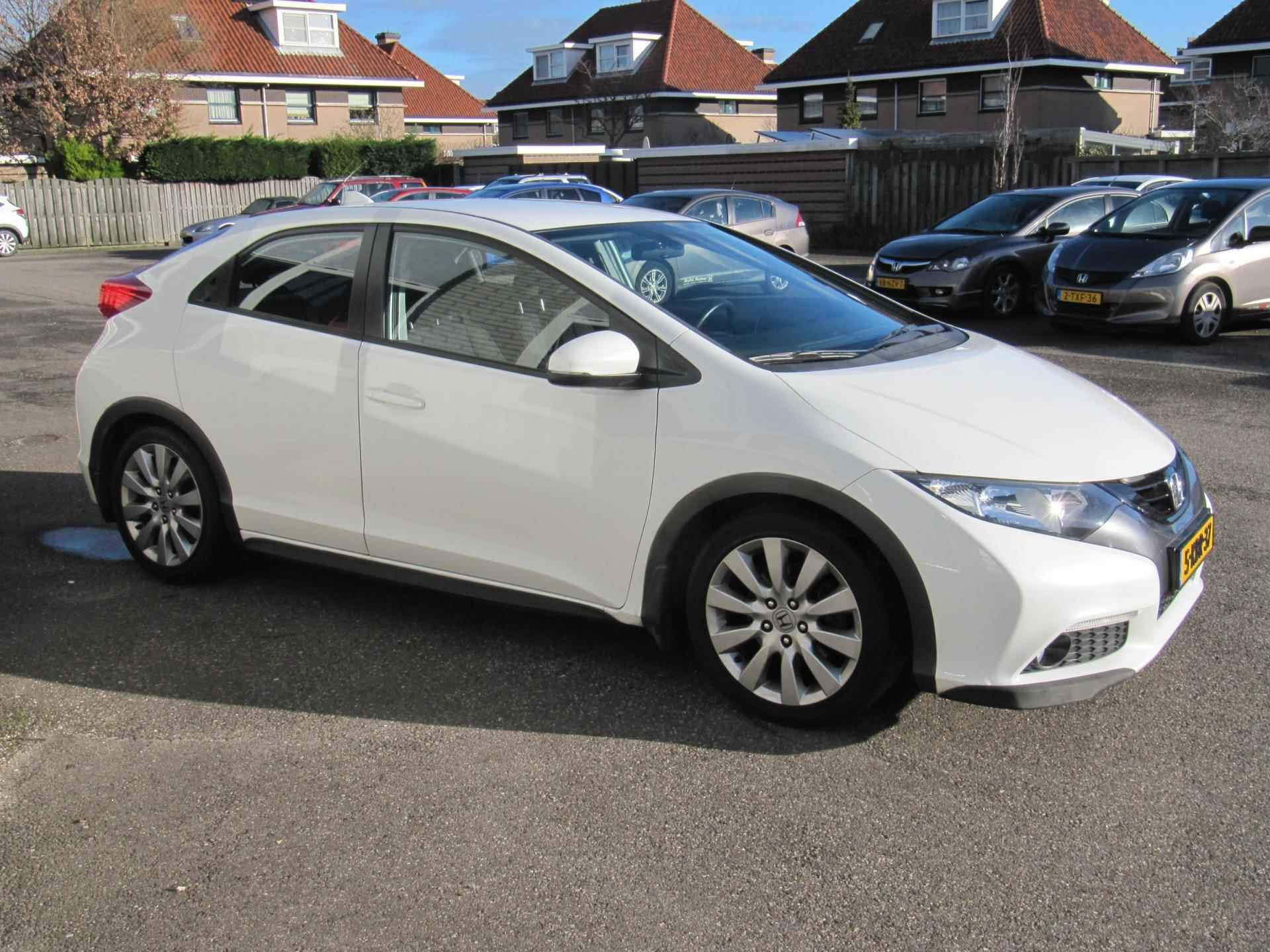 Honda Civic 1.8 Sport - 5/14