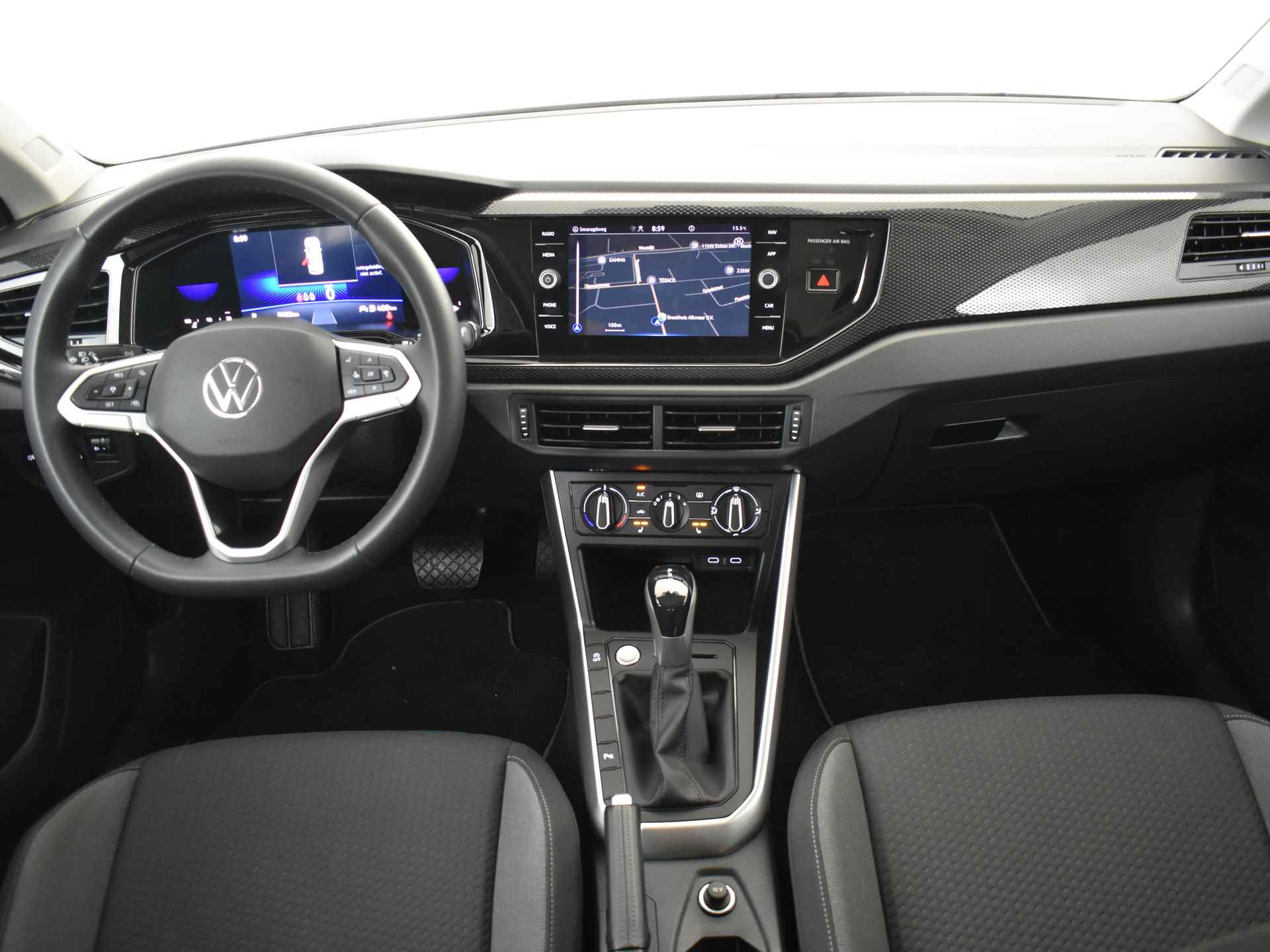 Volkswagen Taigo 1.0 110PK DSG TSI 110 PK Life | Adaptieve Cruise Control | Achteruitrijcamera | Verwarmde voorstoelen | Keyless Go | Navigatiesy - 31/37