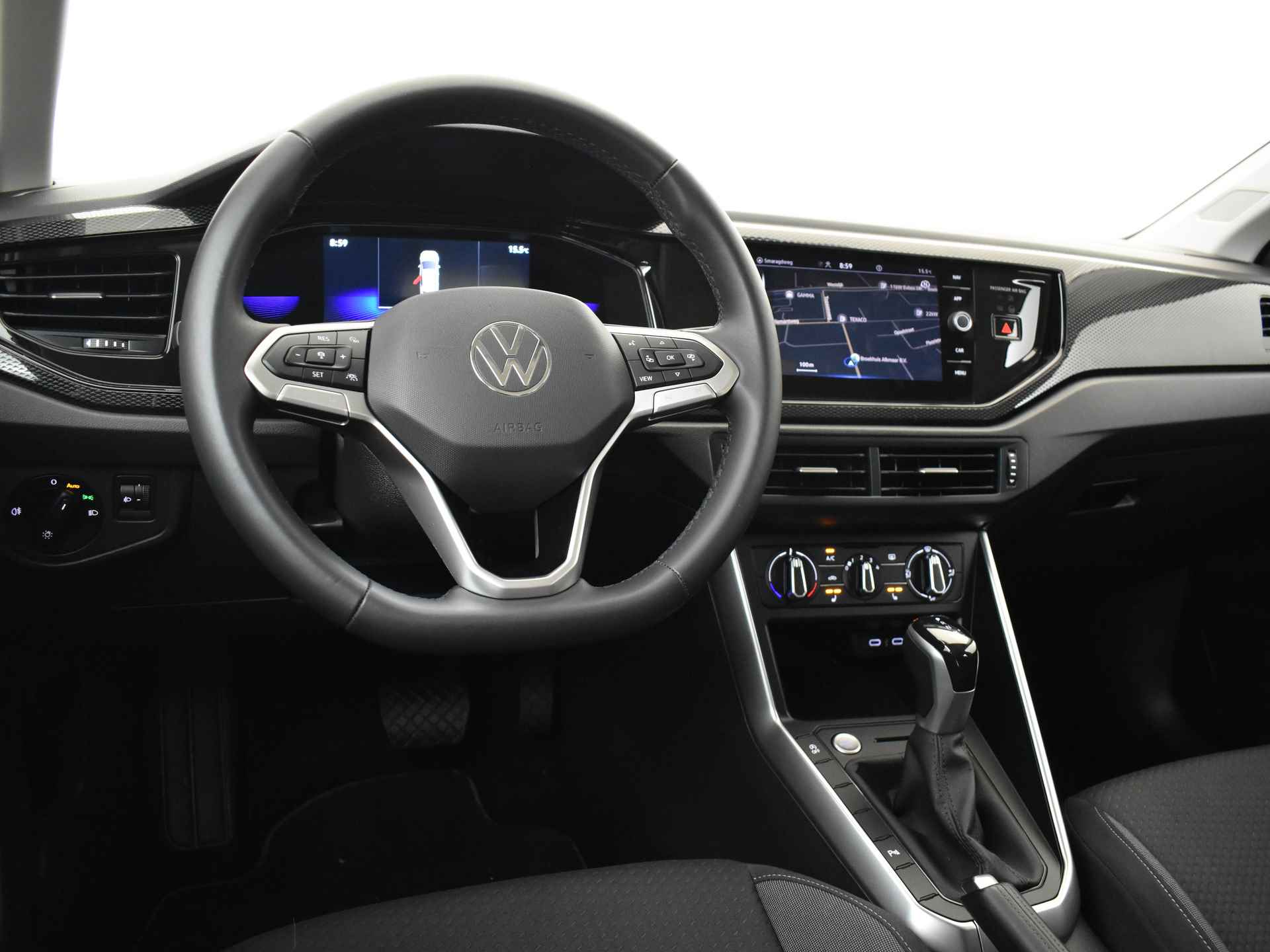 Volkswagen Taigo 1.0 110PK DSG TSI 110 PK Life | Adaptieve Cruise Control | Achteruitrijcamera | Verwarmde voorstoelen | Keyless Go | Navigatiesy - 32/37