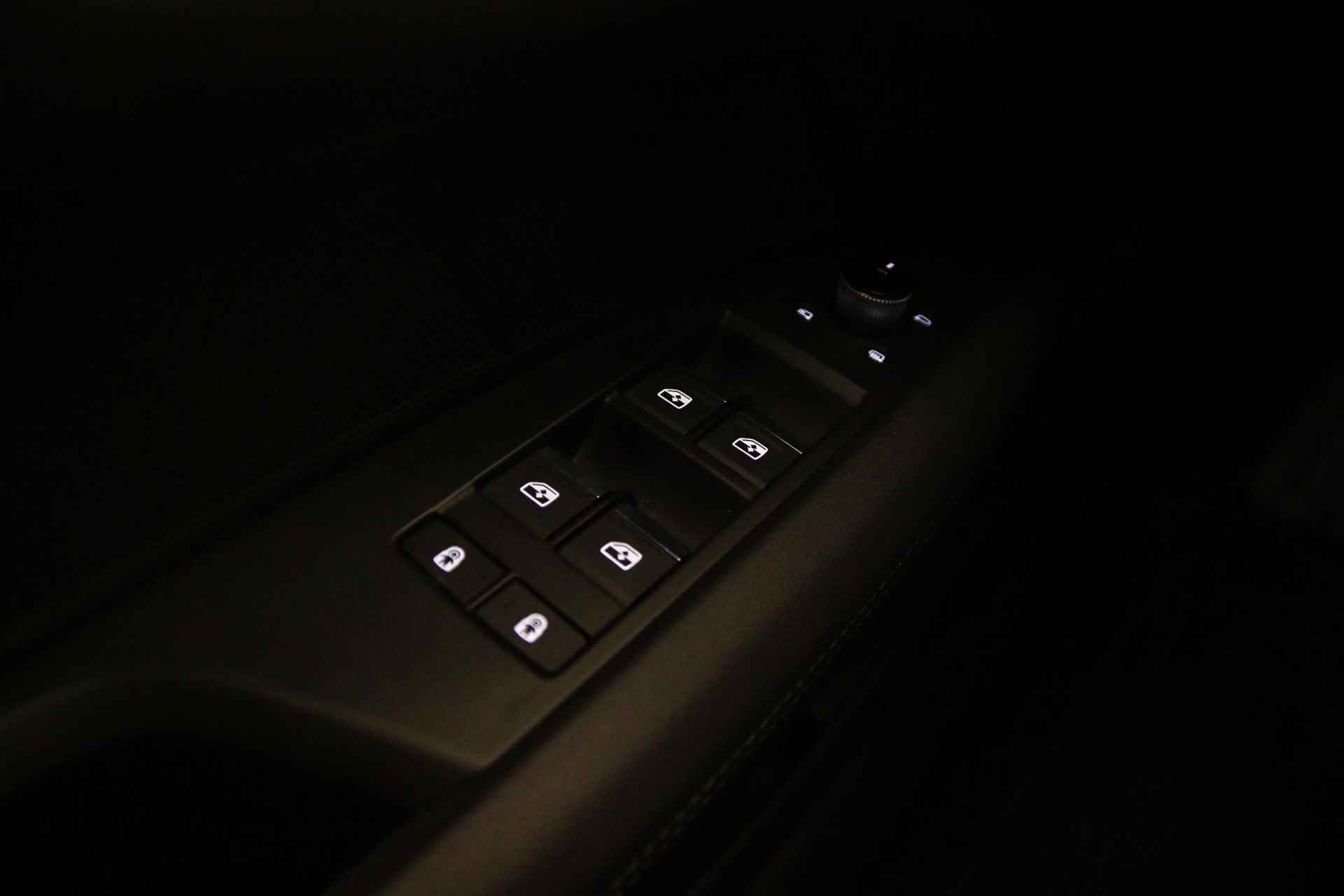 Audi e-tron GT 476pk Quattro | Nachtzicht | RS Dynamic | Head Up | B&O | 4-wiel Besturing | Adapt. Luchtvering | Panodak | Comfort Stoelen |  360 camera | 21 inch | - 17/55