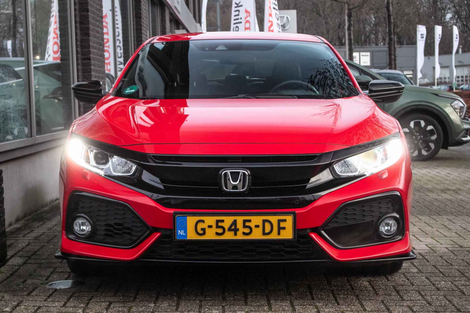 Honda Civic 1.0 i-VTEC Elegance Black Edition - All-in rijklrprs | Honda Sensing | trekhaak - 9/41