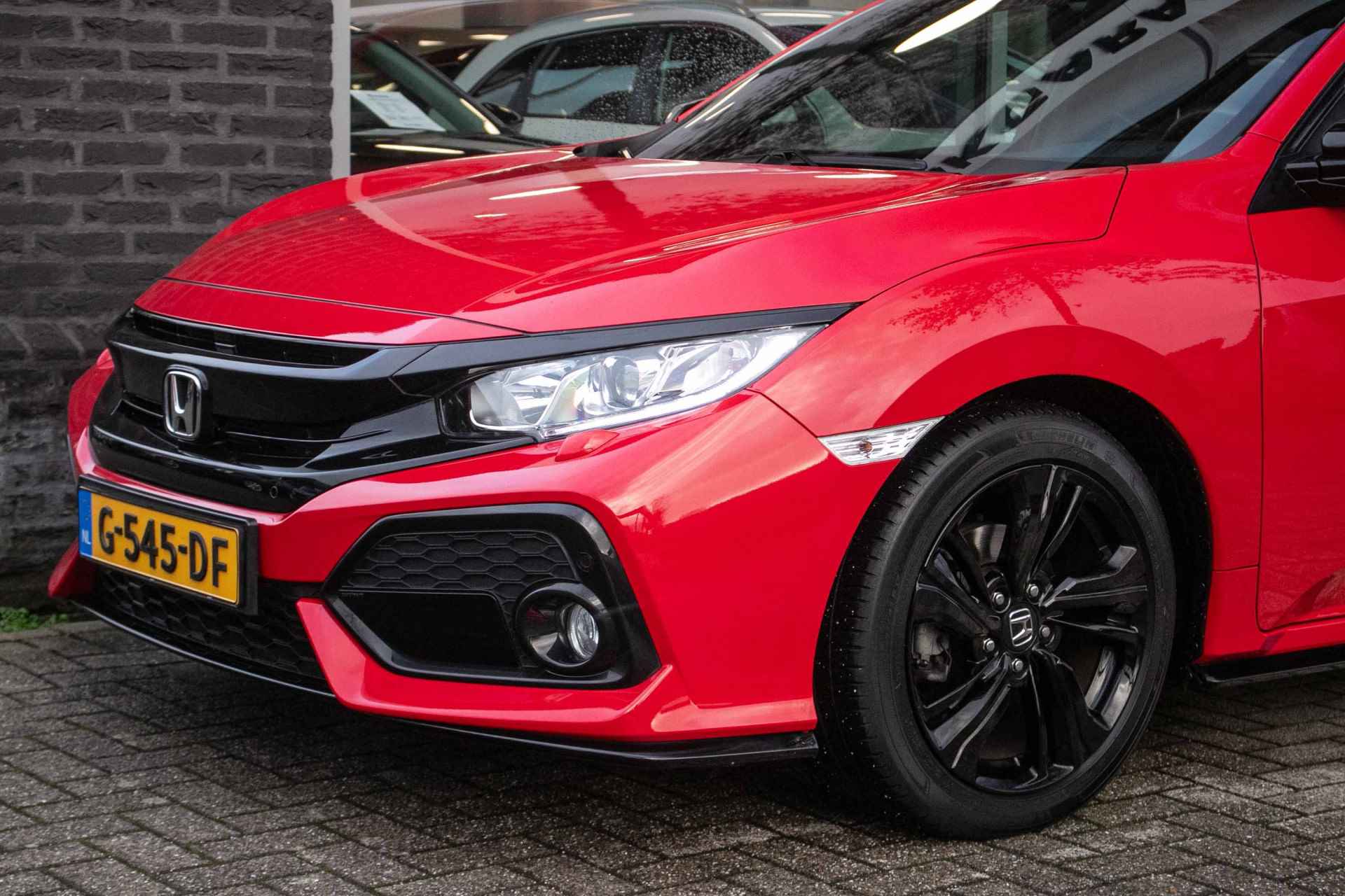 Honda Civic 1.0 i-VTEC Elegance Black Edition - All-in rijklrprs | Honda Sensing | trekhaak - 30/41