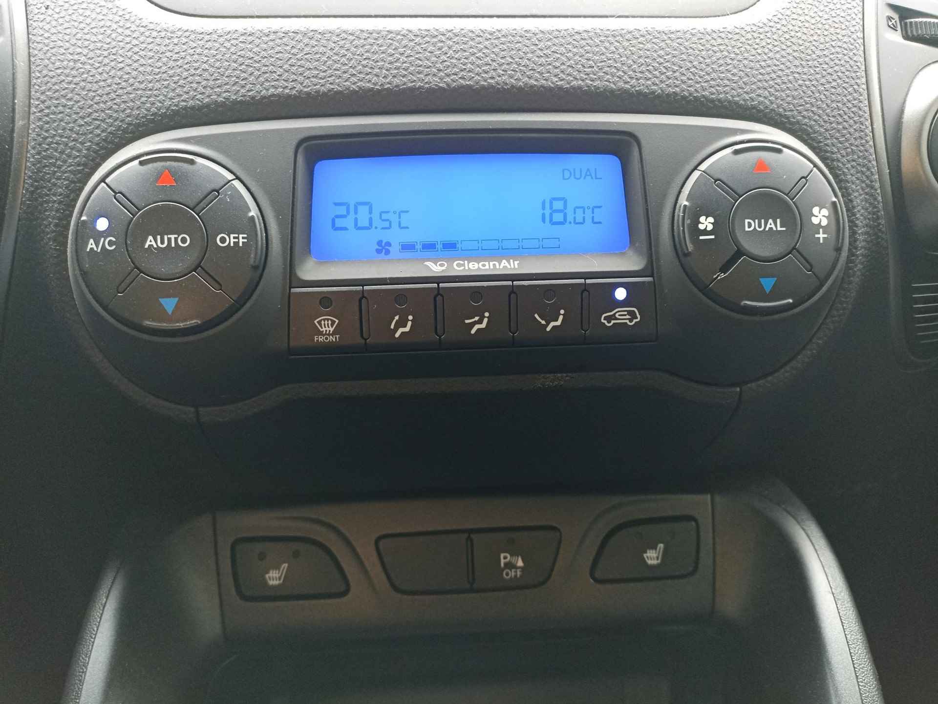 Hyundai ix35 1.6i GDI Go! 17"LM Velgen | Navigatie | PDC Achter | Panorama dak | Trekhaak | Stoelverwarming | - 11/28