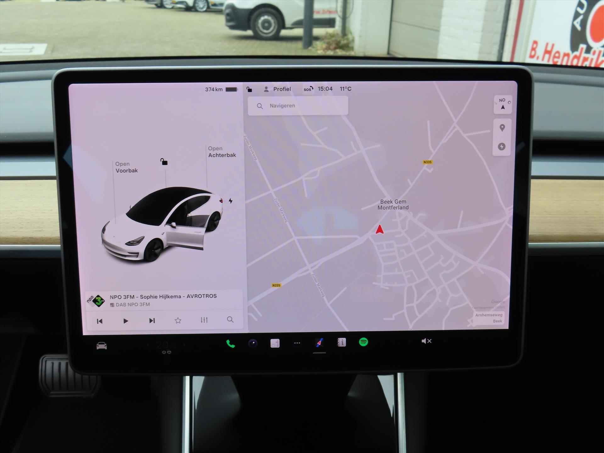 Tesla Model 3 Standard Plus RWD/ LFP accu/ Parelmoer wit/ Camera achter/ Lederen bekleding/ Stoelverwarming/ 1 Eigenaar/ Origineel NL/ NAP - 22/32