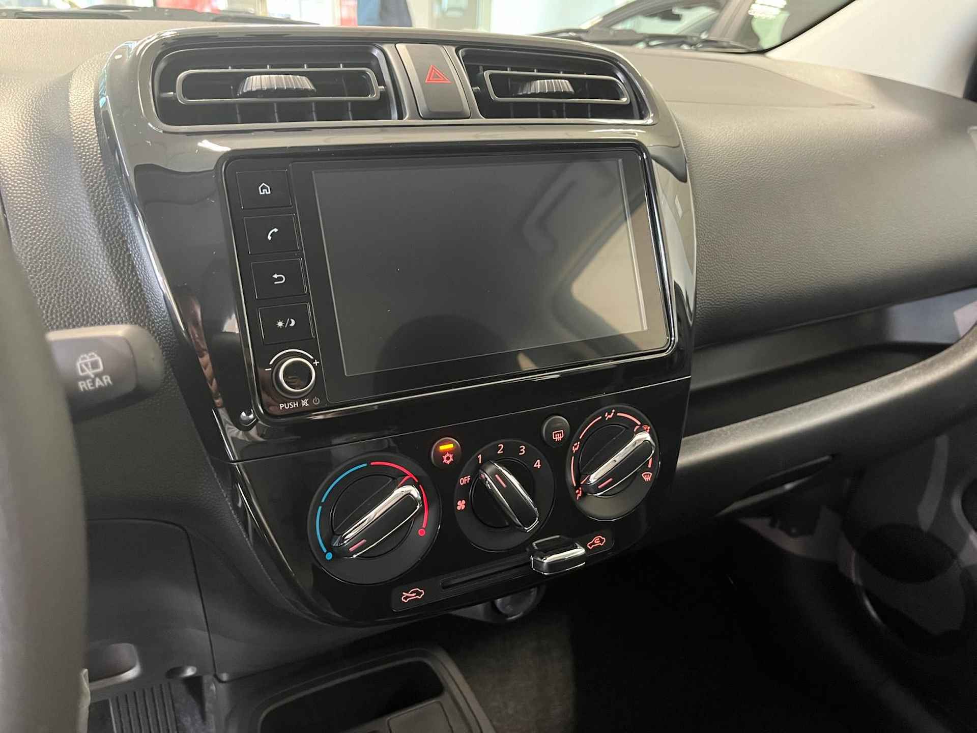 Mitsubishi Space Star 1.2 CONNECT + | APPLE CARPLAY | AIRCO | DIRECT LEVERBAAR | - 10/11