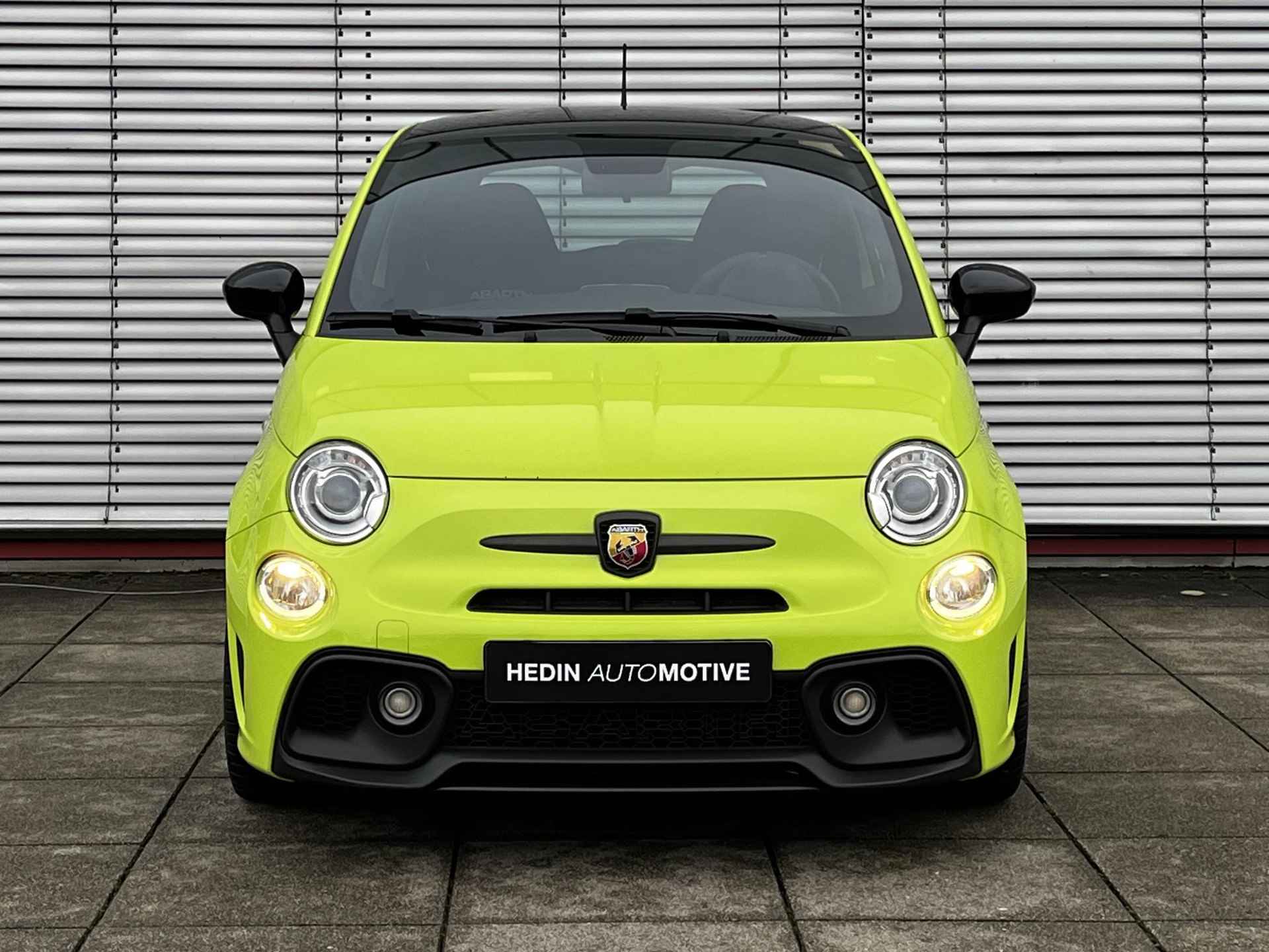 Abarth 595 1.4 T-Jet Abarth Competizione 70th Anniversary | 180pk | AUT | BOMVOL - 4/35