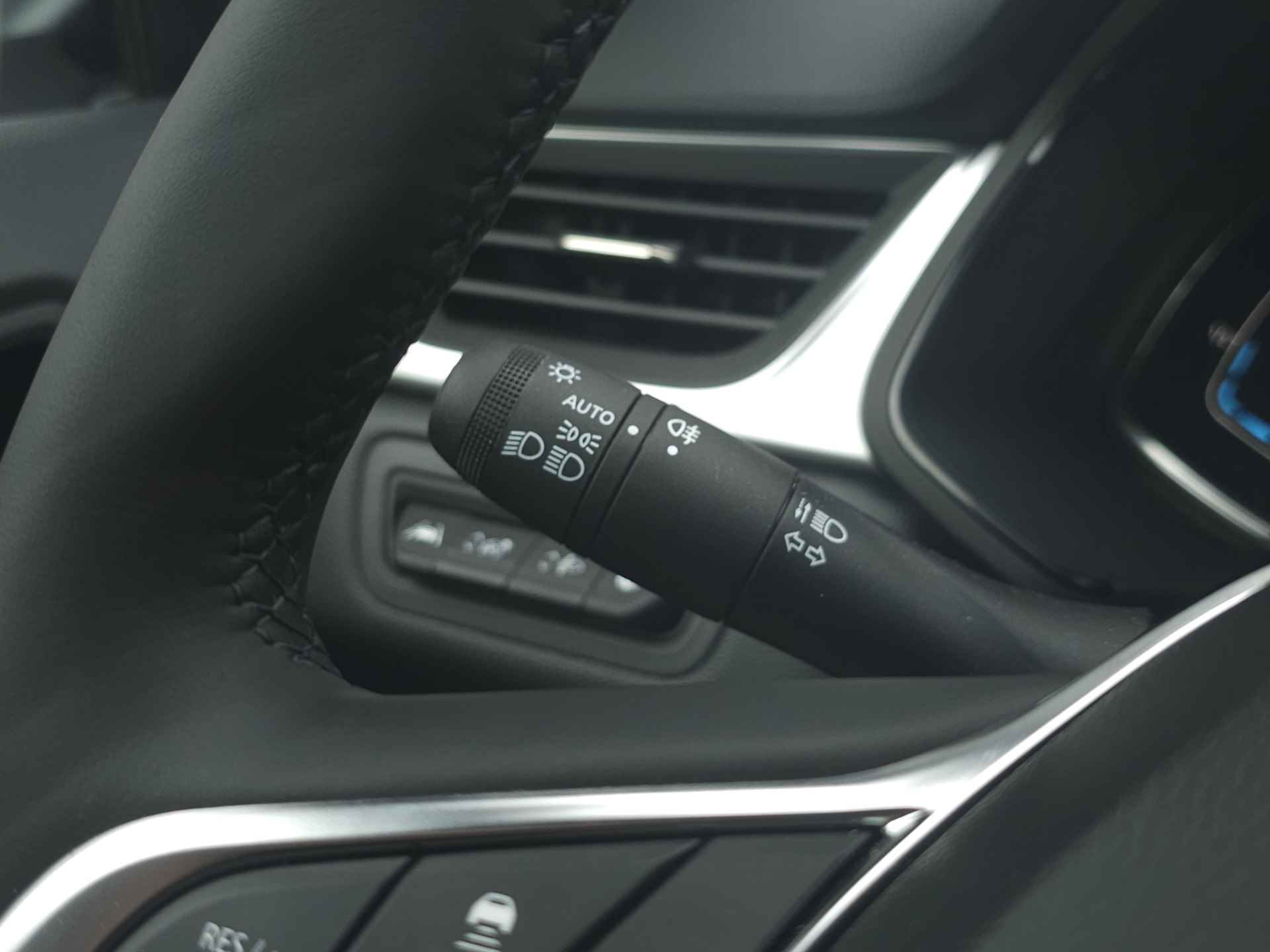 Renault Captur 1.6 E-Tech Hybrid 145pk AUT Techno | Navigatie | Adaptive cruise | Camera | Blind Spot | Stuur verwarmd | Demonstratie auto, levering in overleg | - 25/37