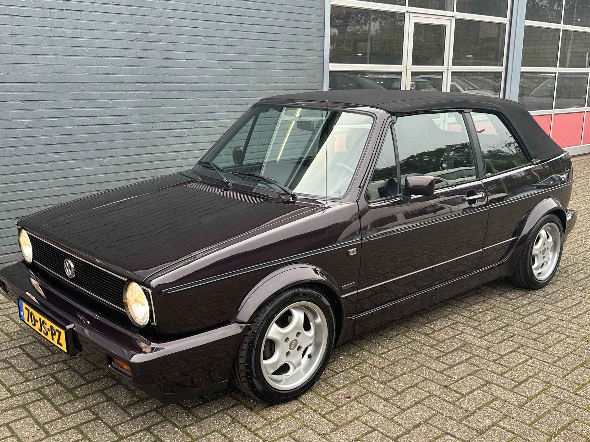 Volkswagen GOLF Cabriolet 1.8