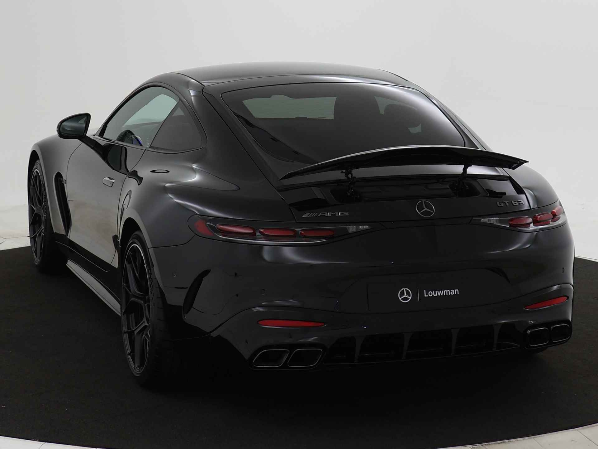 Mercedes-Benz AMG GT 63 4MATIC+ | Remote Parking pakket | AMG Nightpakket II | ENERGIZING AIR CONTROL | AMG Track pace | Sierelementen in AMG carbon | Burmester High-End 3D Surround Sound systeem | - 13/43