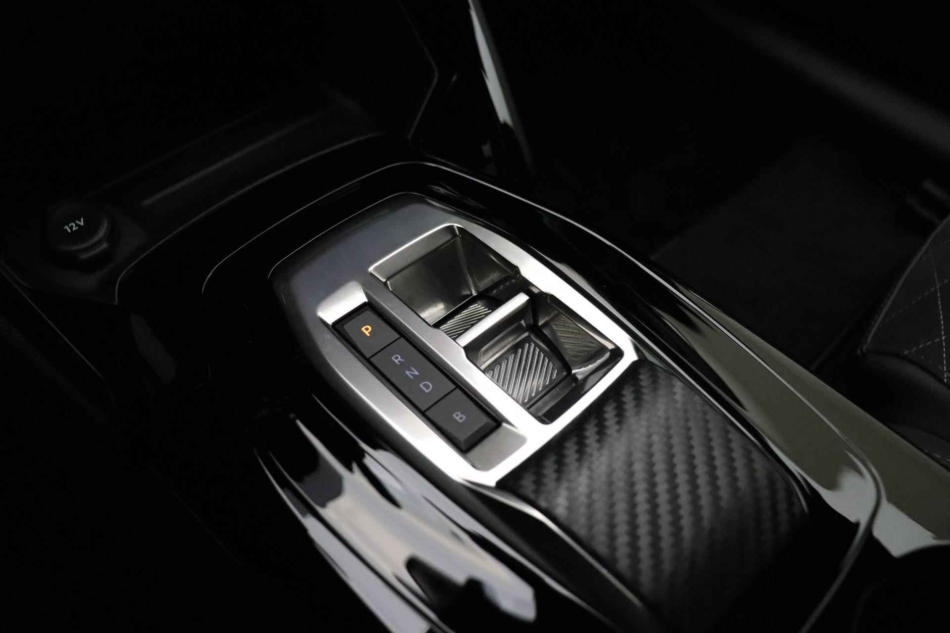 Peugeot e-208 EV GT Pack 50 kWh 3-fase | Alcantara | Keyless-Entry | Black diamond dak | Dodehoeksensor | Adaptieve Cruise Control - 20/38