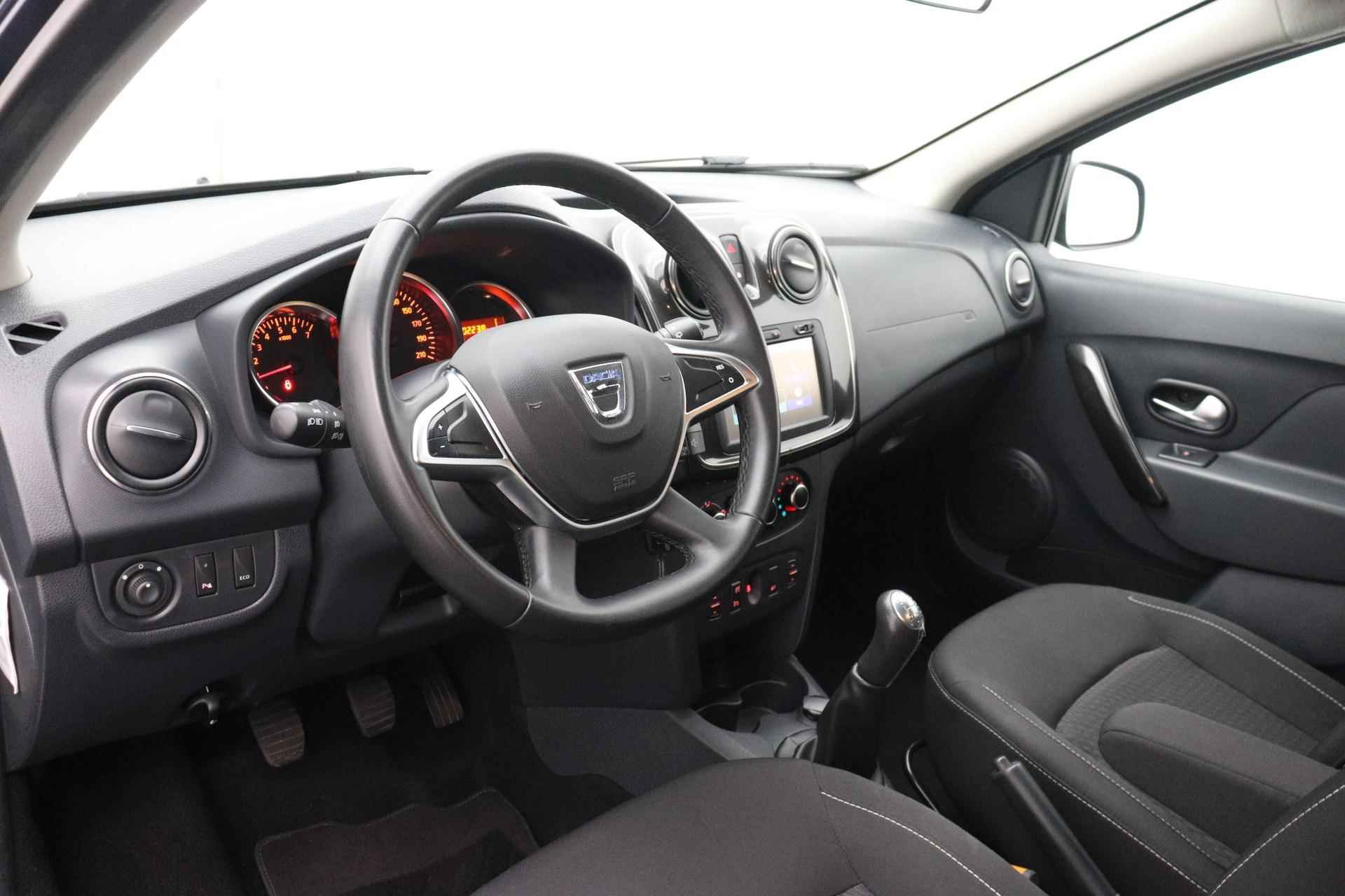 Dacia Logan MCV 0.9 TCe SL Royaal | Navigatie | Airco | Achter uit rij Camera - 17/26