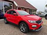 VOLKSWAGEN T-roc 1.0 TSI STYLE 115 PK AIRCO/ECC/NAVIGATIE/VELGEN/ACC/TREKHAAK/ENZ