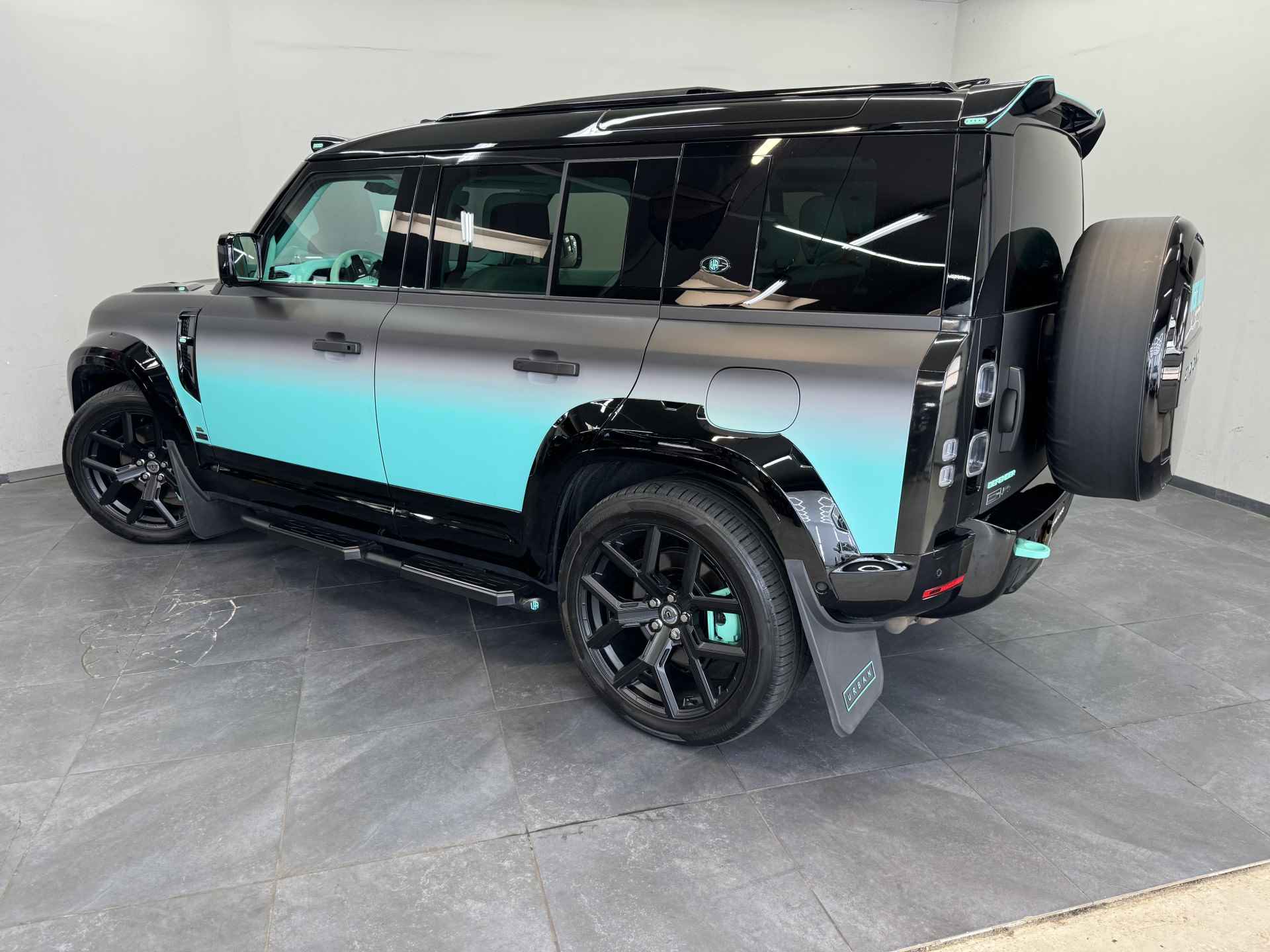 Land Rover Defender 2.0 P400e 110 X✅Customized Signature Car✅UNIEK✅Custom Interieur✅Stoelventilatie✅URBAN✅Meridian✅Panoramadak✅ - 34/108